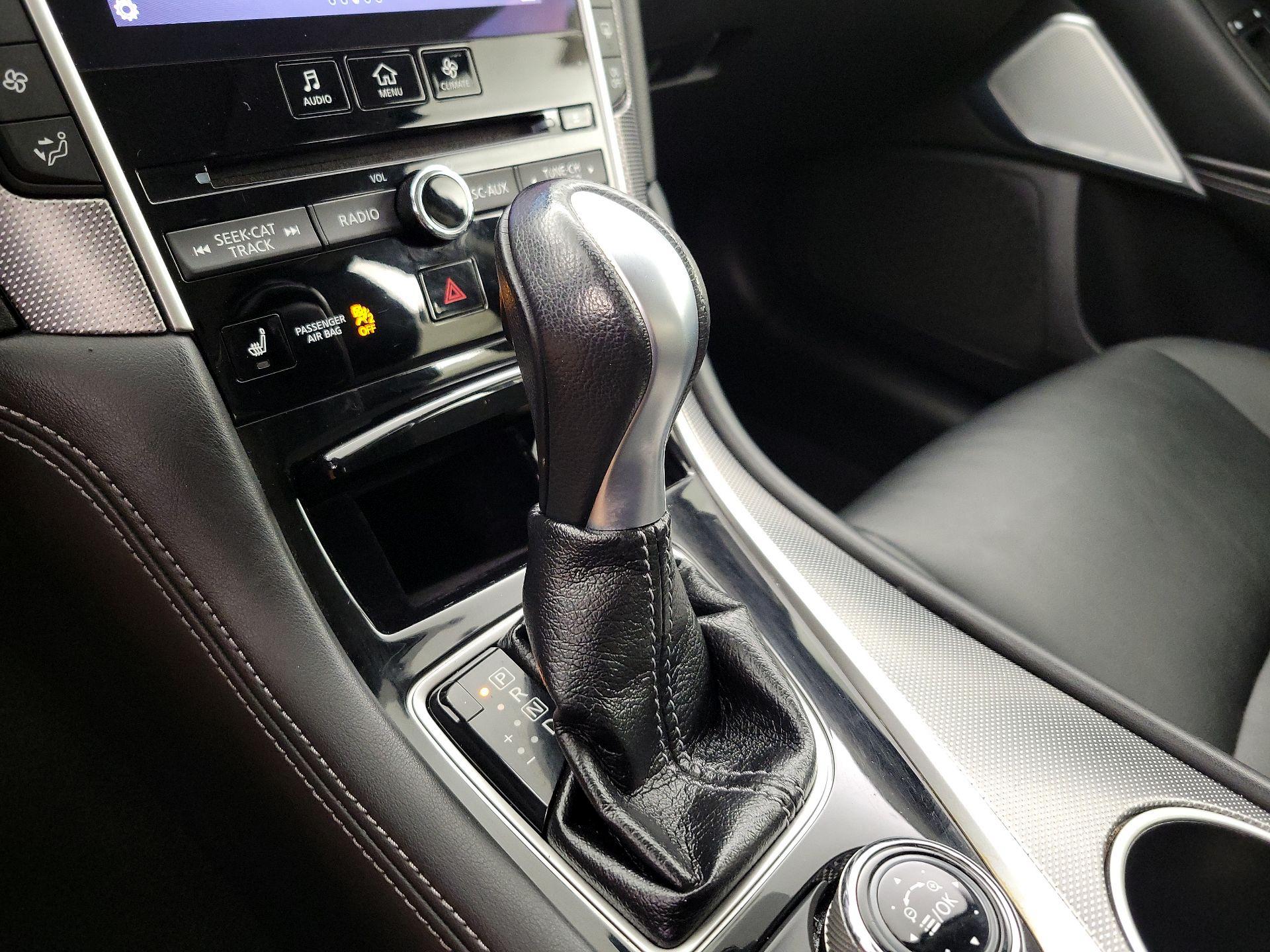 Thumbnail: 2017 INFINITI Q50 - 18