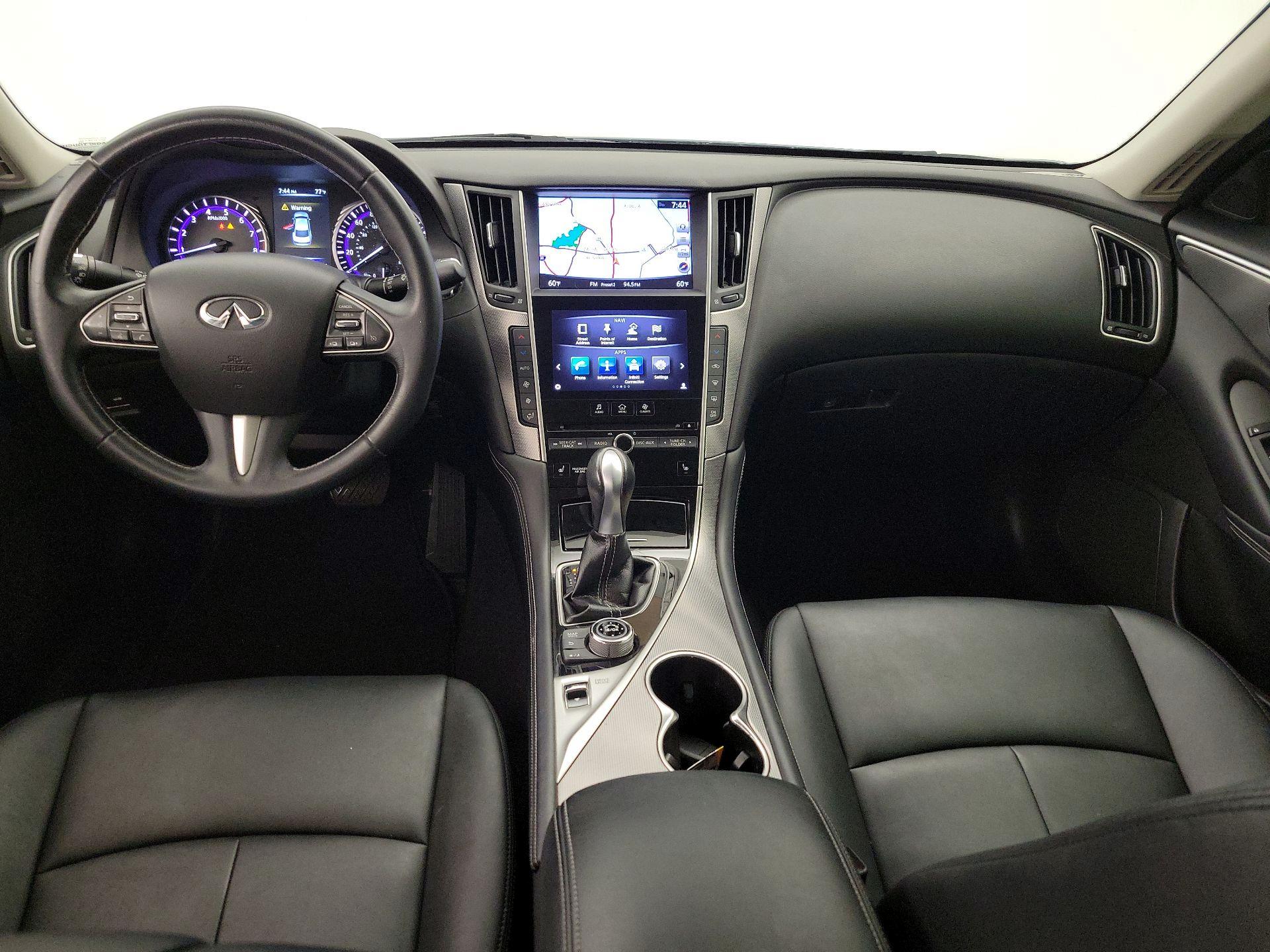 Thumbnail: 2015 INFINITI Q50 - 9