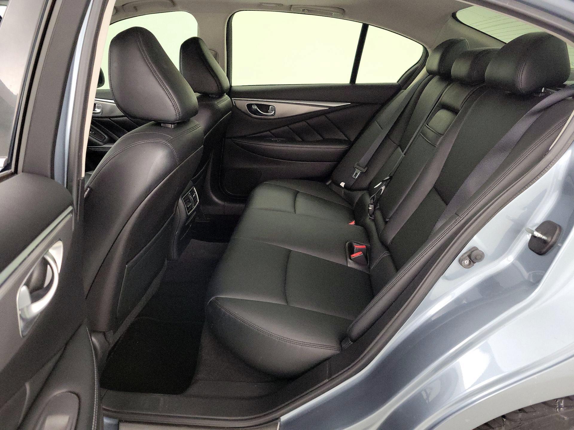 Thumbnail: 2015 INFINITI Q50 - 19