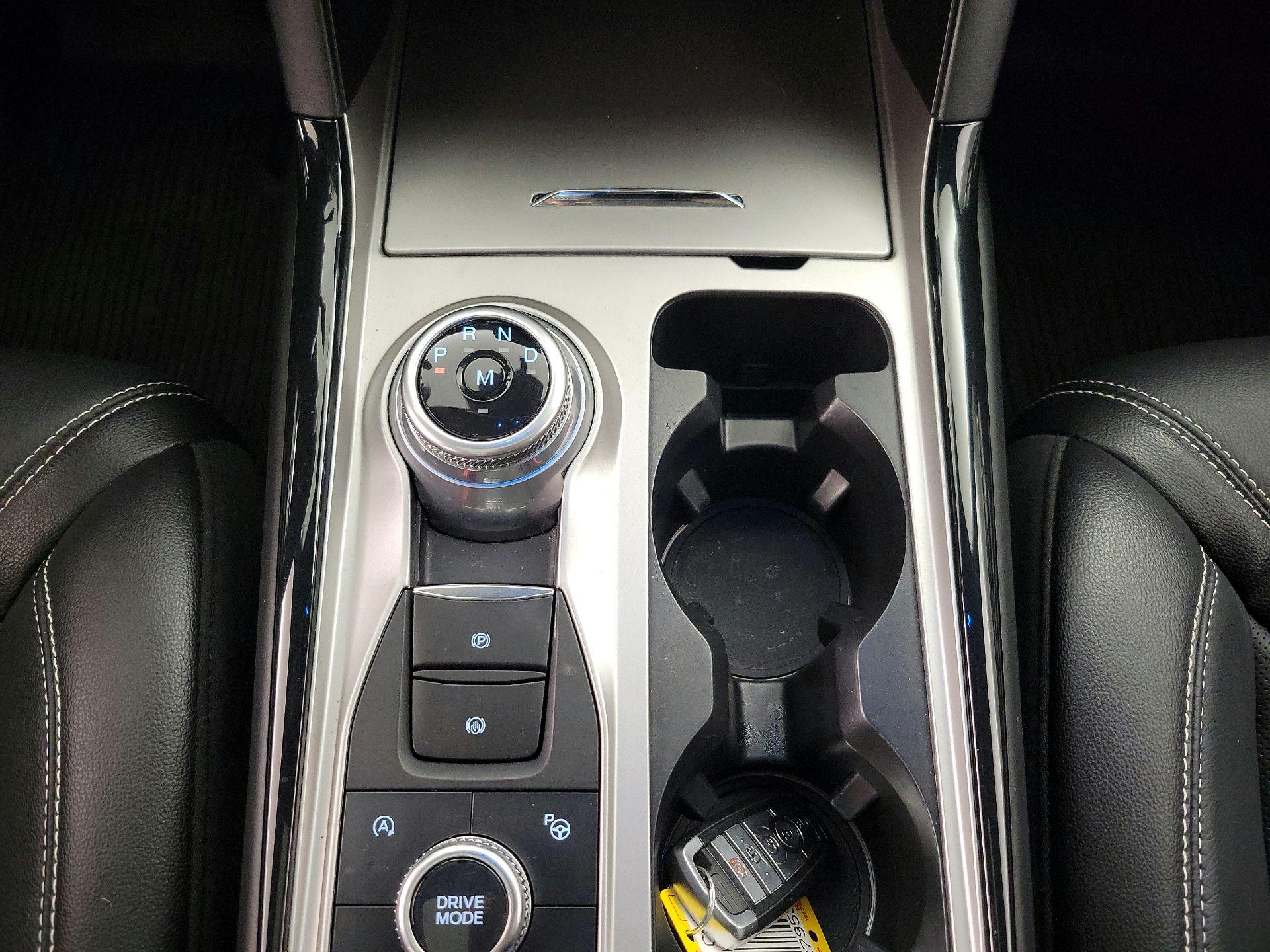 Thumbnail: 2021 Ford Explorer - 18