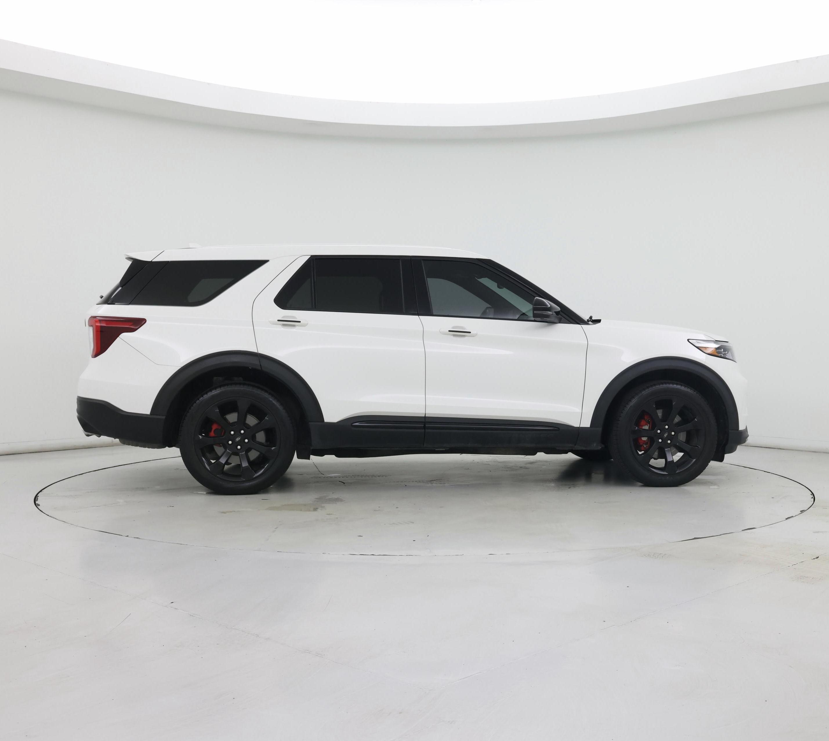 Thumbnail: 2021 Ford Explorer - 7