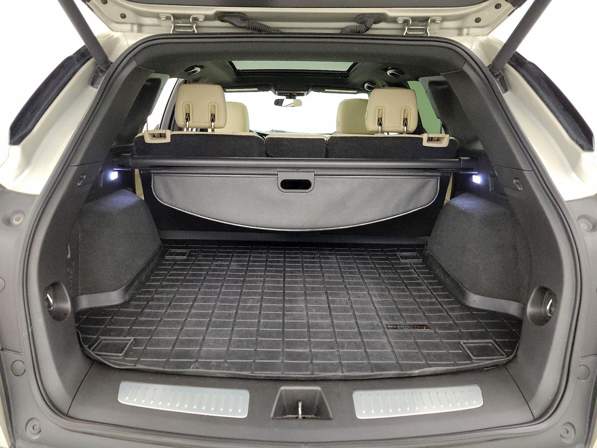 Thumbnail: 2017 Cadillac XT5 - 20