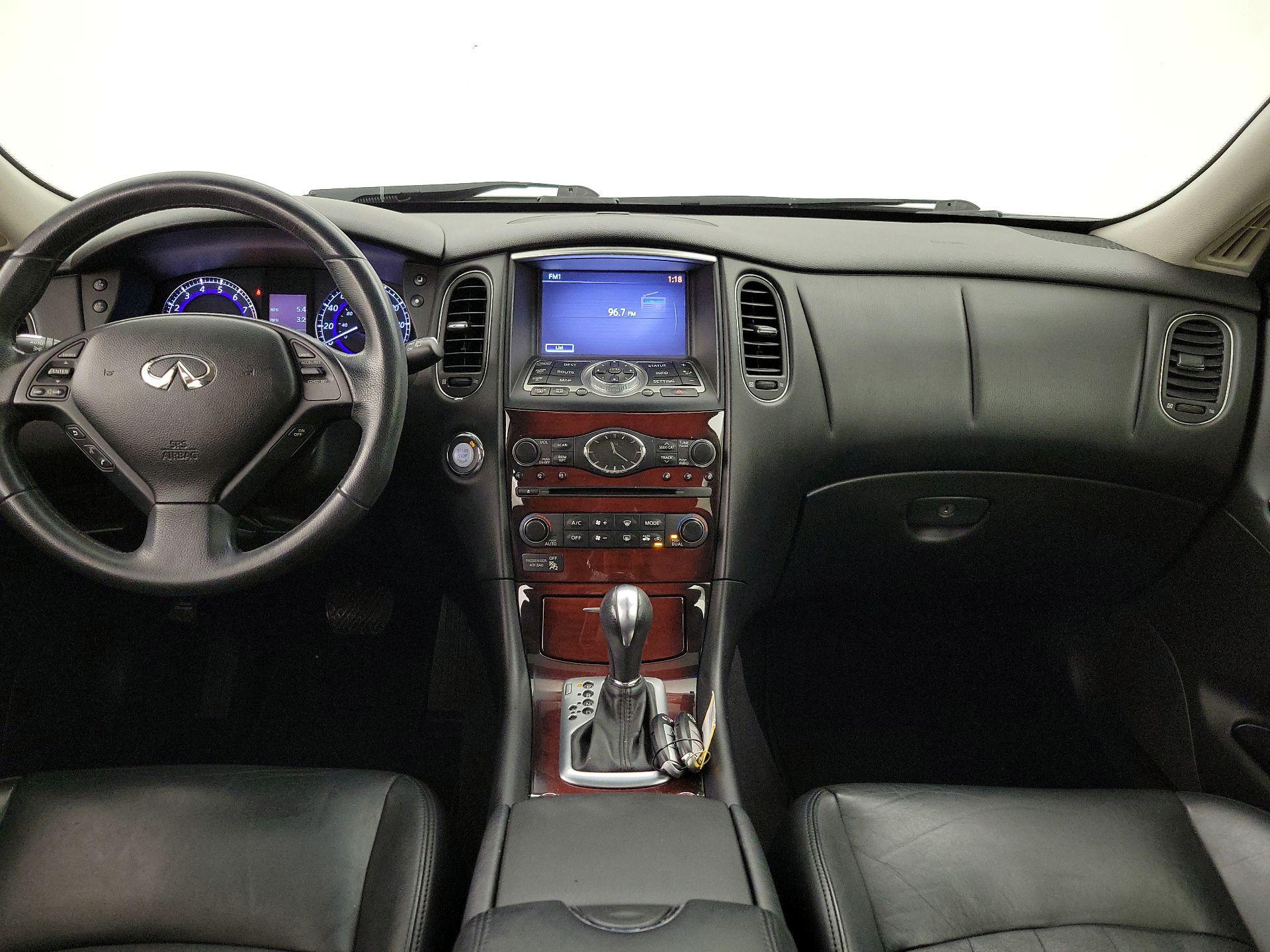 Thumbnail: 2016 INFINITI QX50 - 9