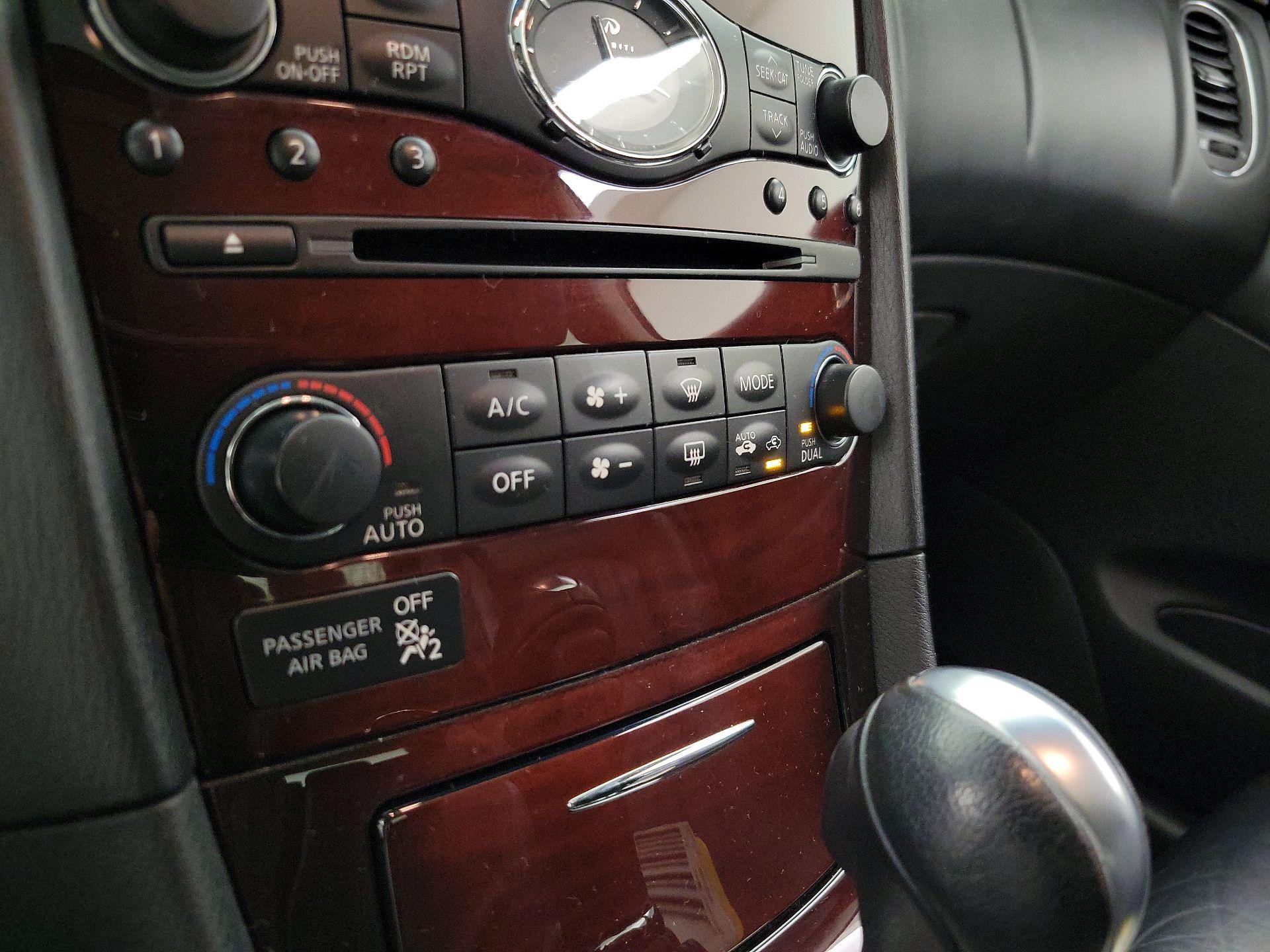 Thumbnail: 2016 INFINITI QX50 - 17
