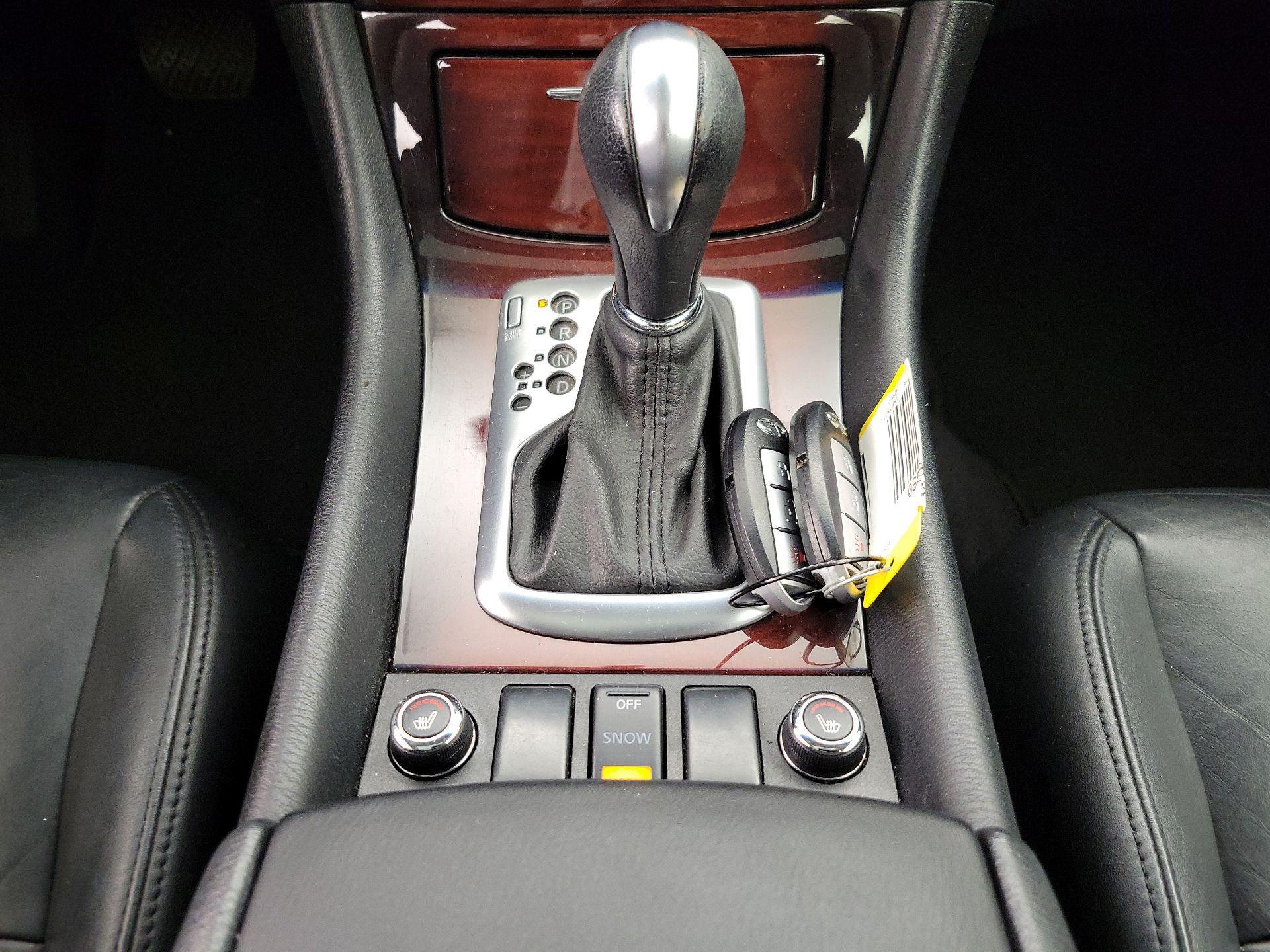 Thumbnail: 2016 INFINITI QX50 - 18