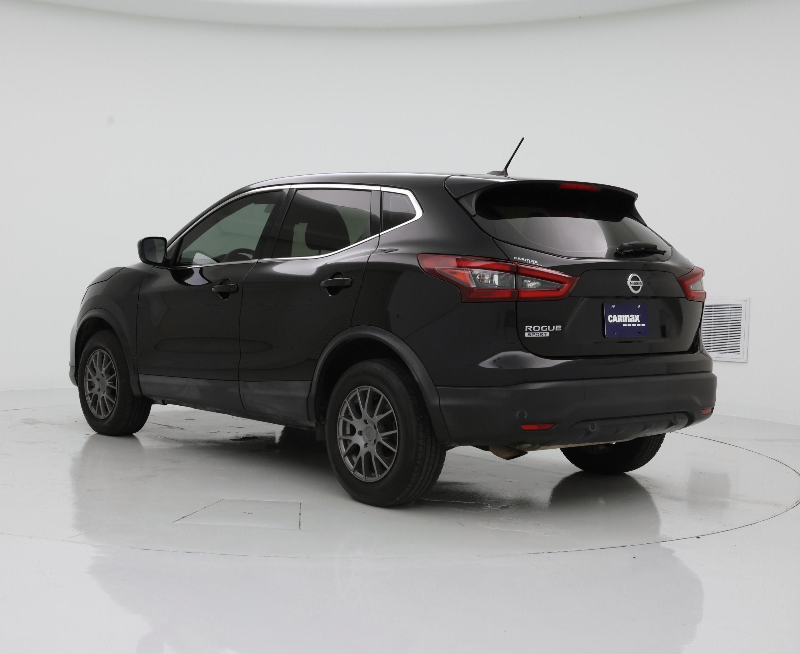 Thumbnail: 2020 Nissan Rogue Sport - 2