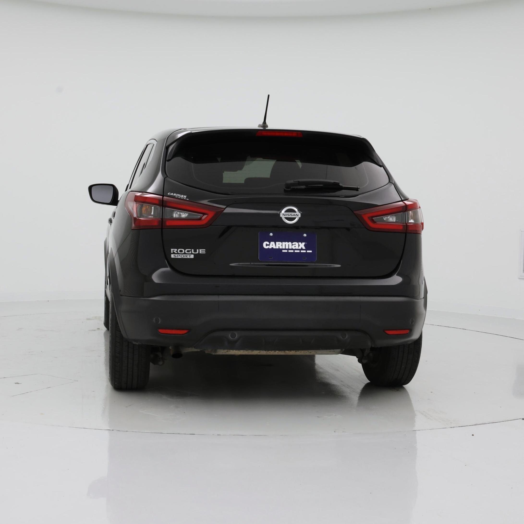 Thumbnail: 2020 Nissan Rogue Sport - 6