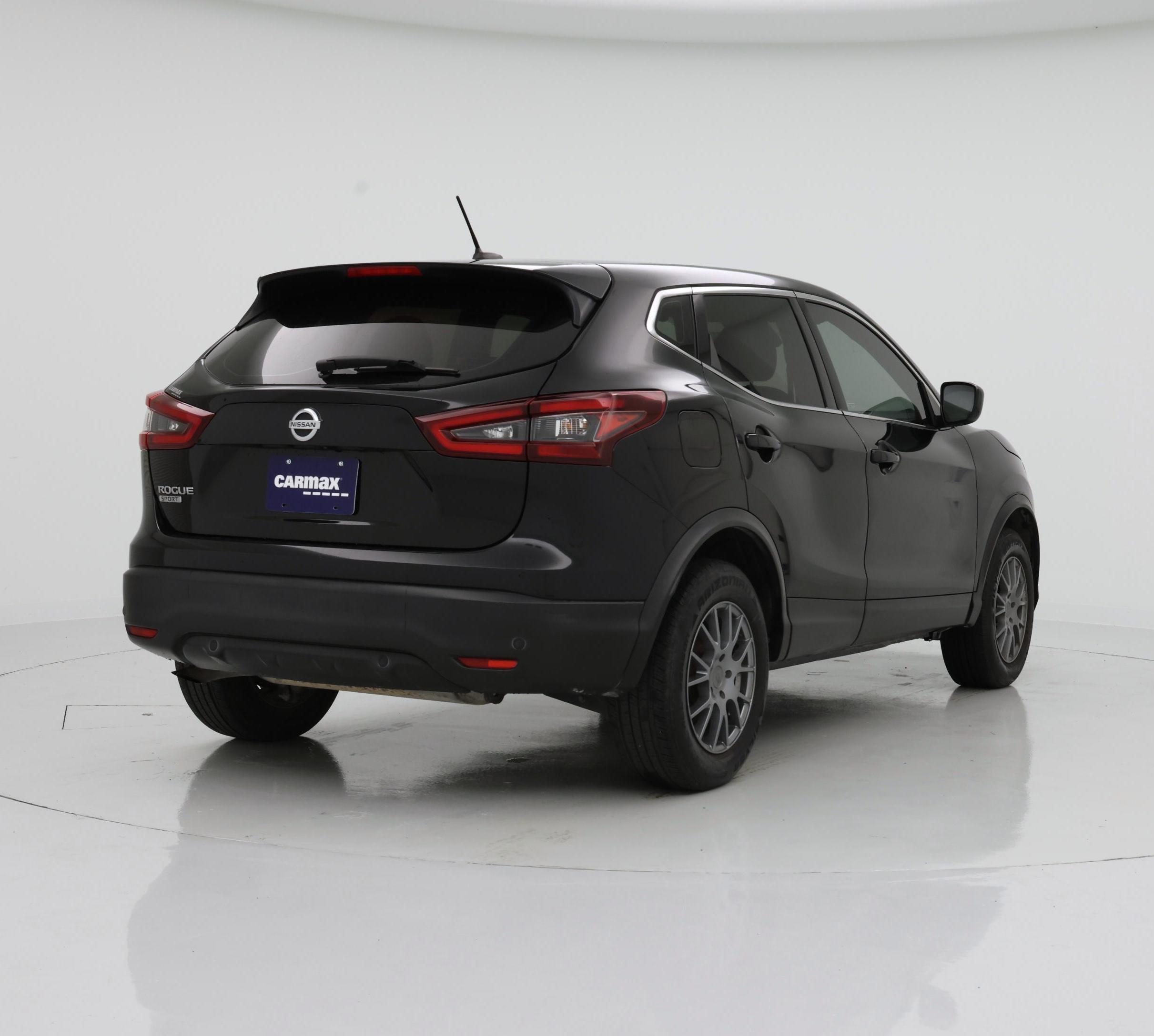 Thumbnail: 2020 Nissan Rogue Sport - 8