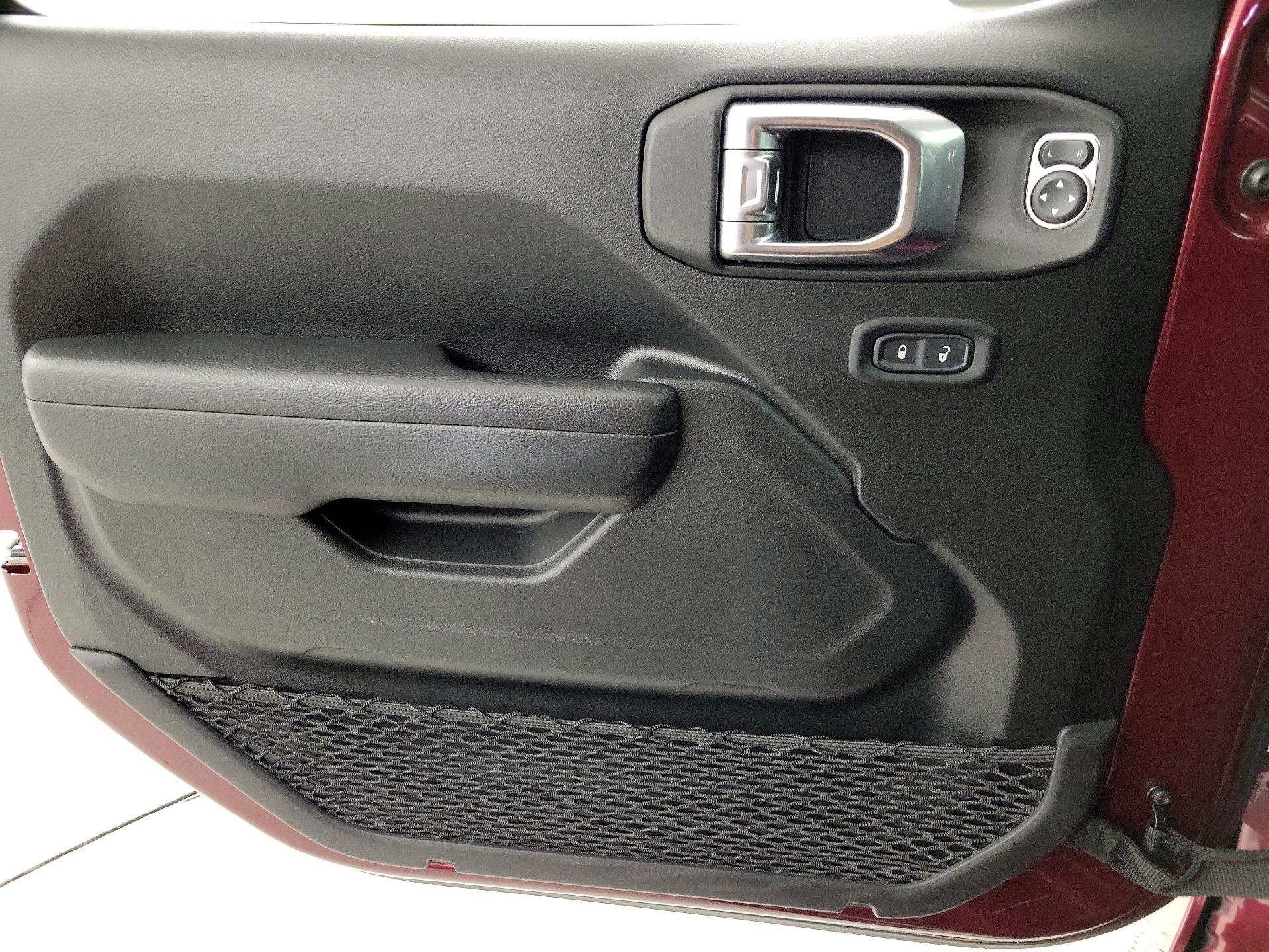 Thumbnail: 2022 Jeep Wrangler - 12