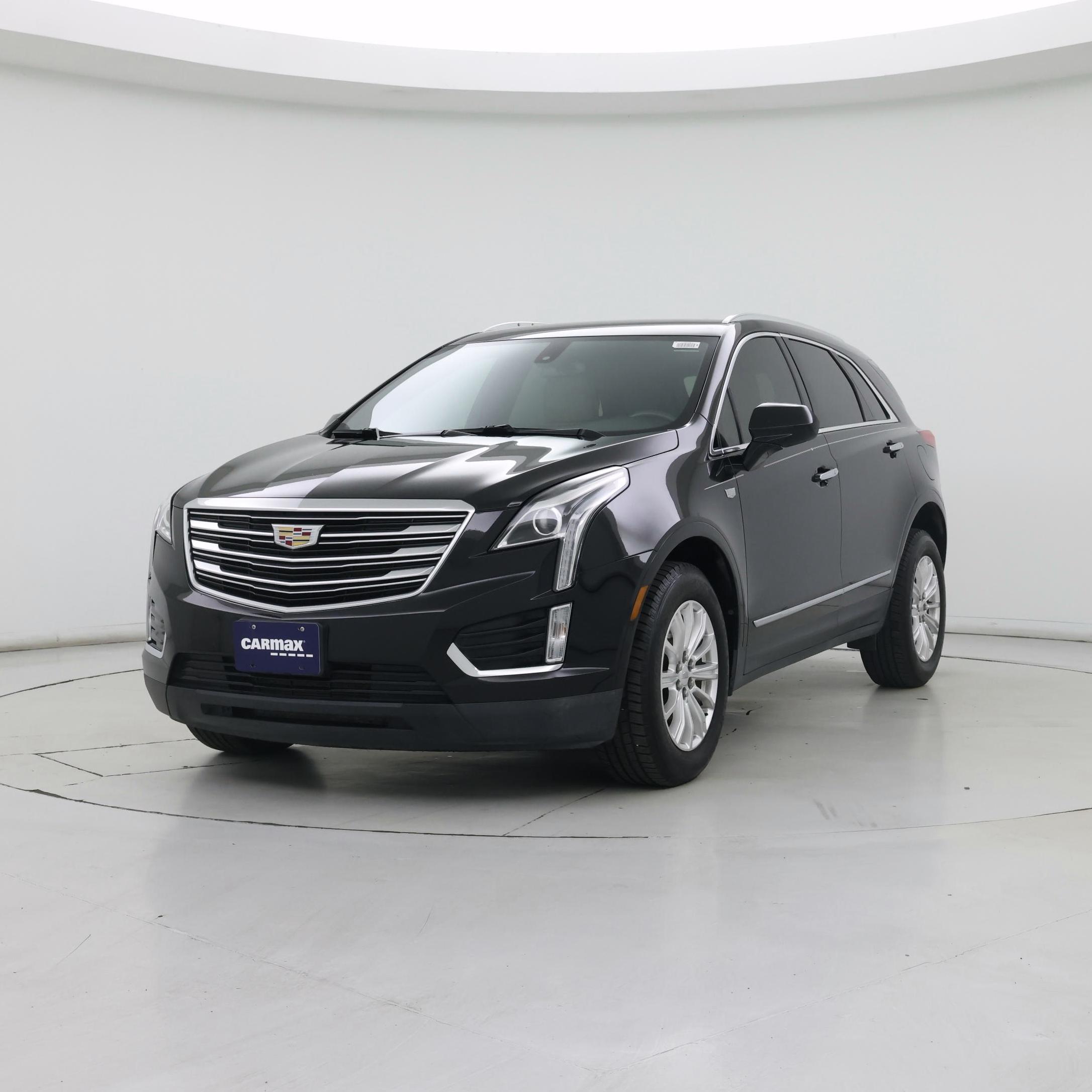Thumbnail: 2017 Cadillac XT5 - 4