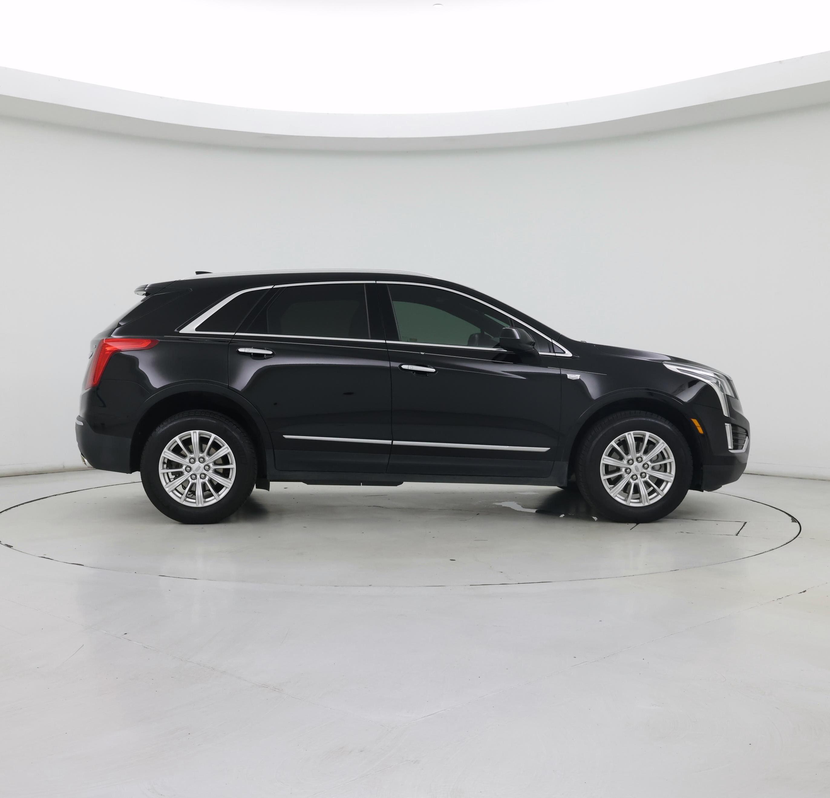 Thumbnail: 2017 Cadillac XT5 - 7