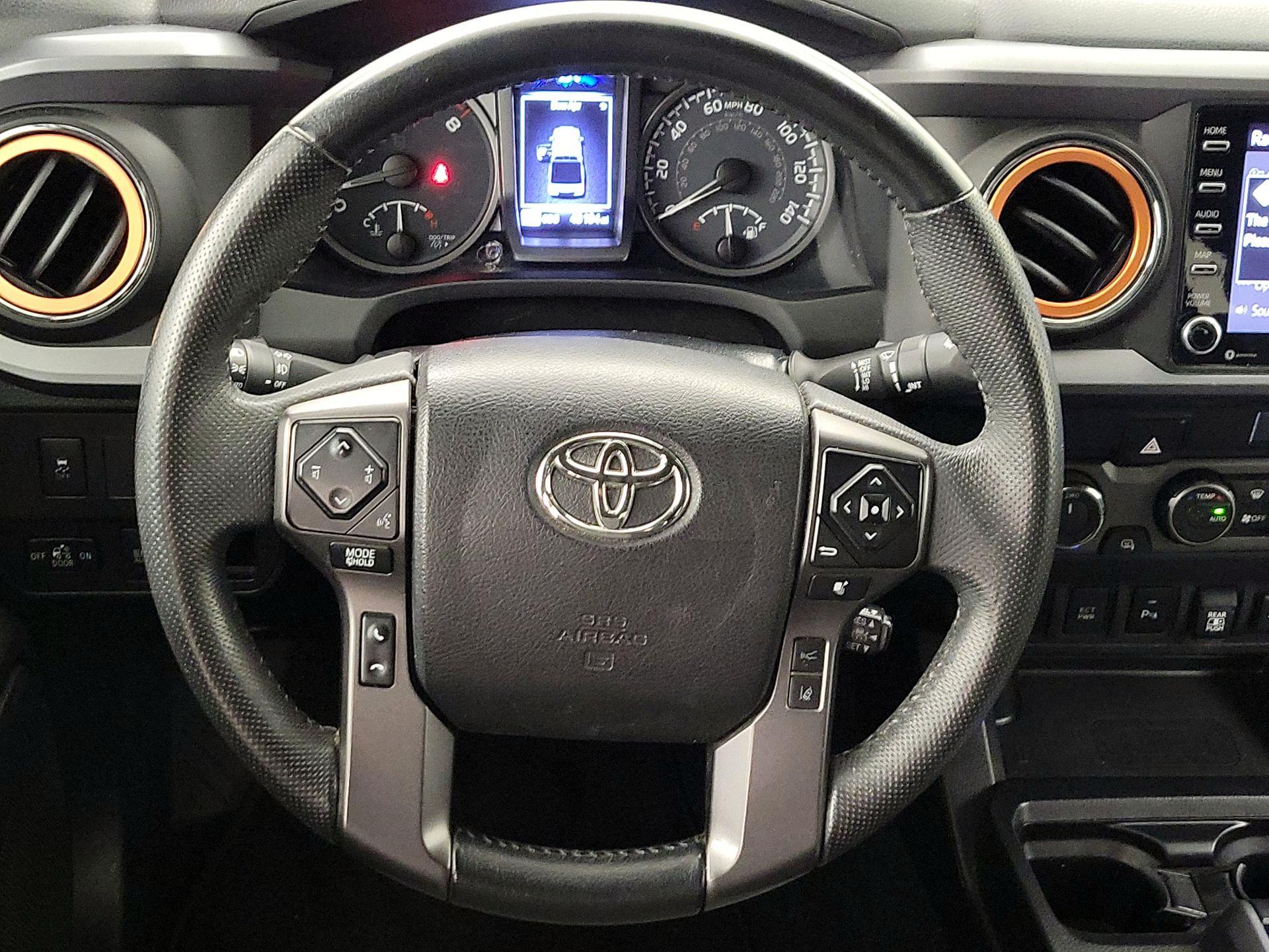 Thumbnail: 2021 Toyota Tacoma - 10