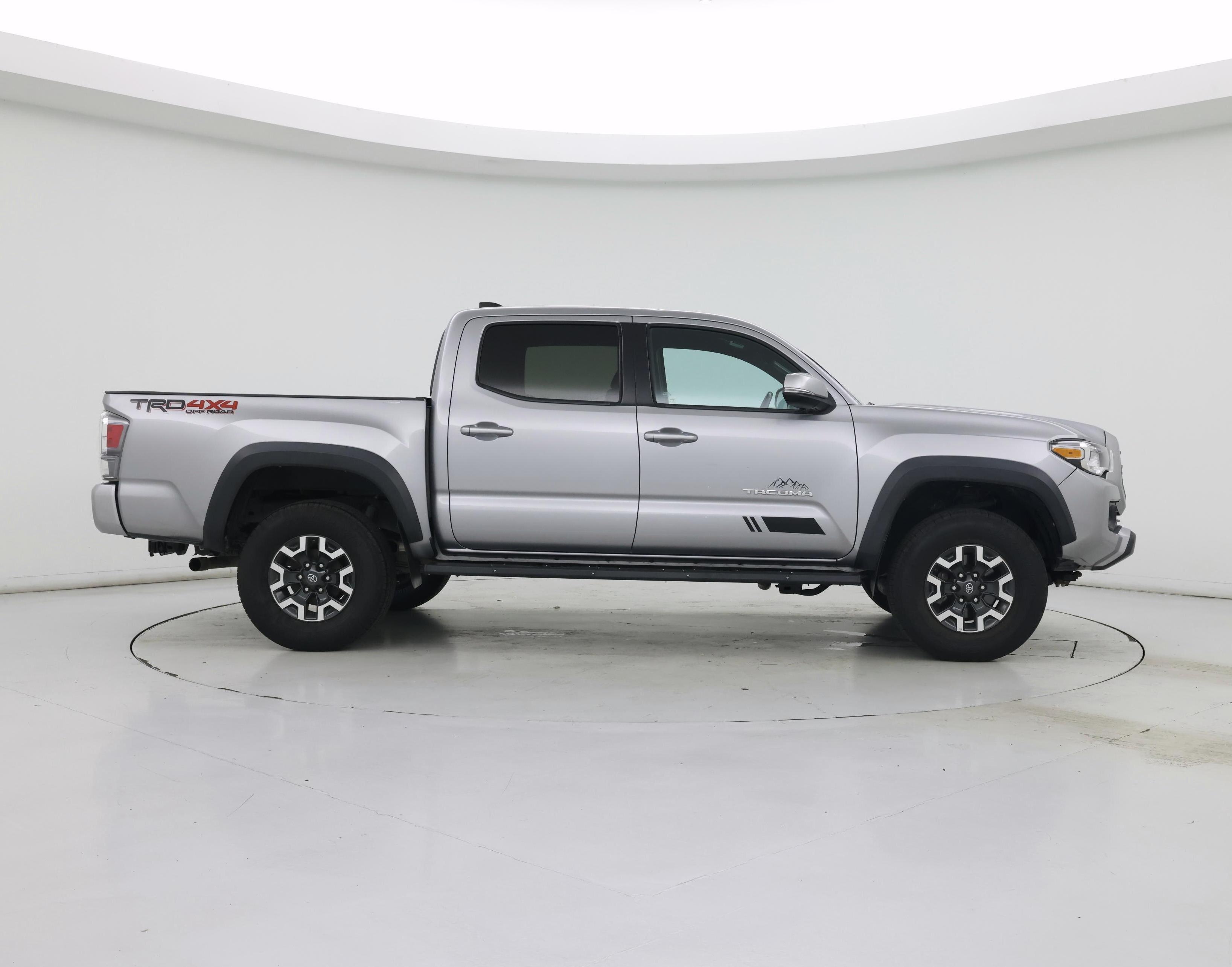 Thumbnail: 2021 Toyota Tacoma - 7