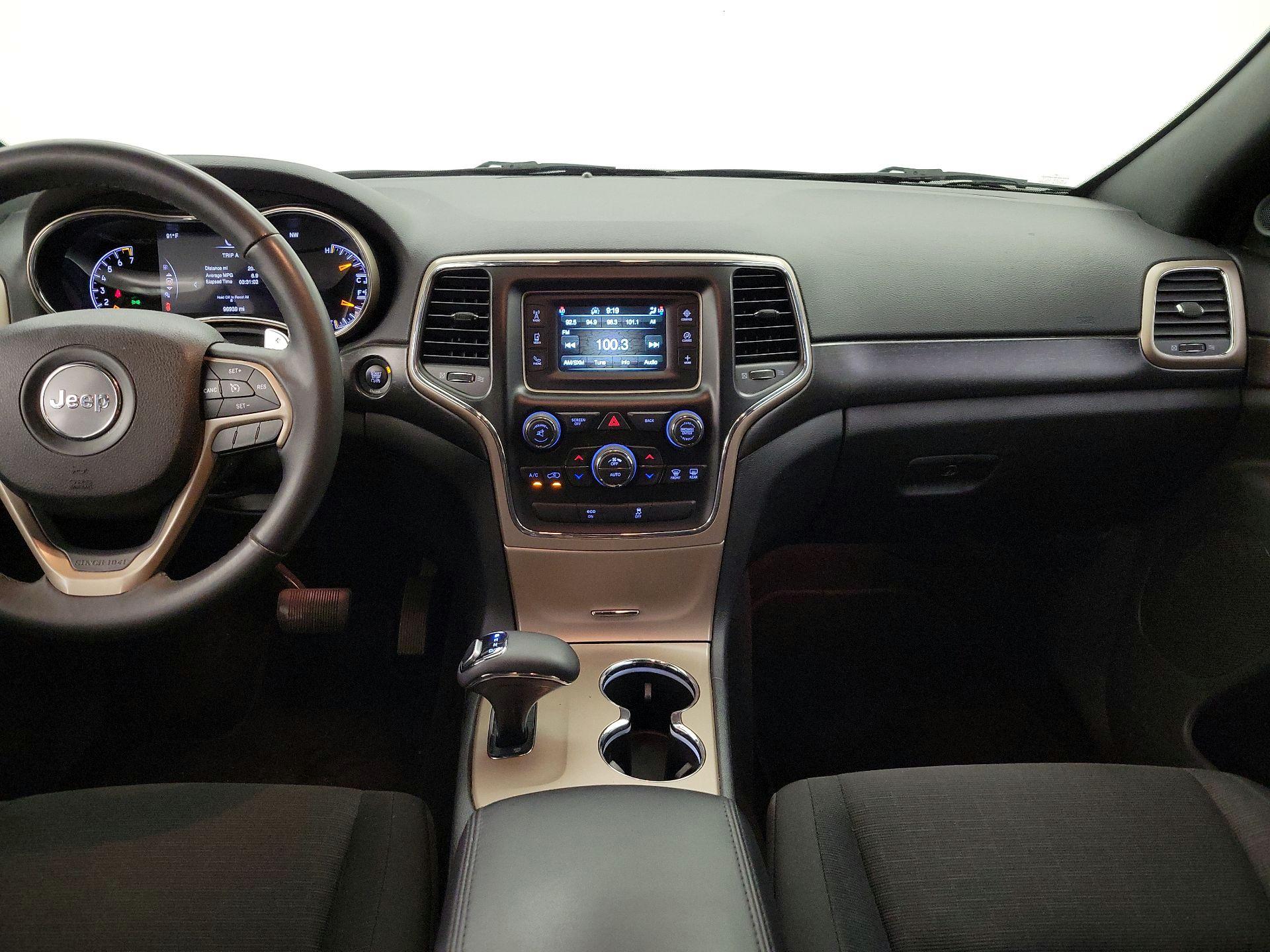 Thumbnail: 2015 Jeep Grand Cherokee - 9