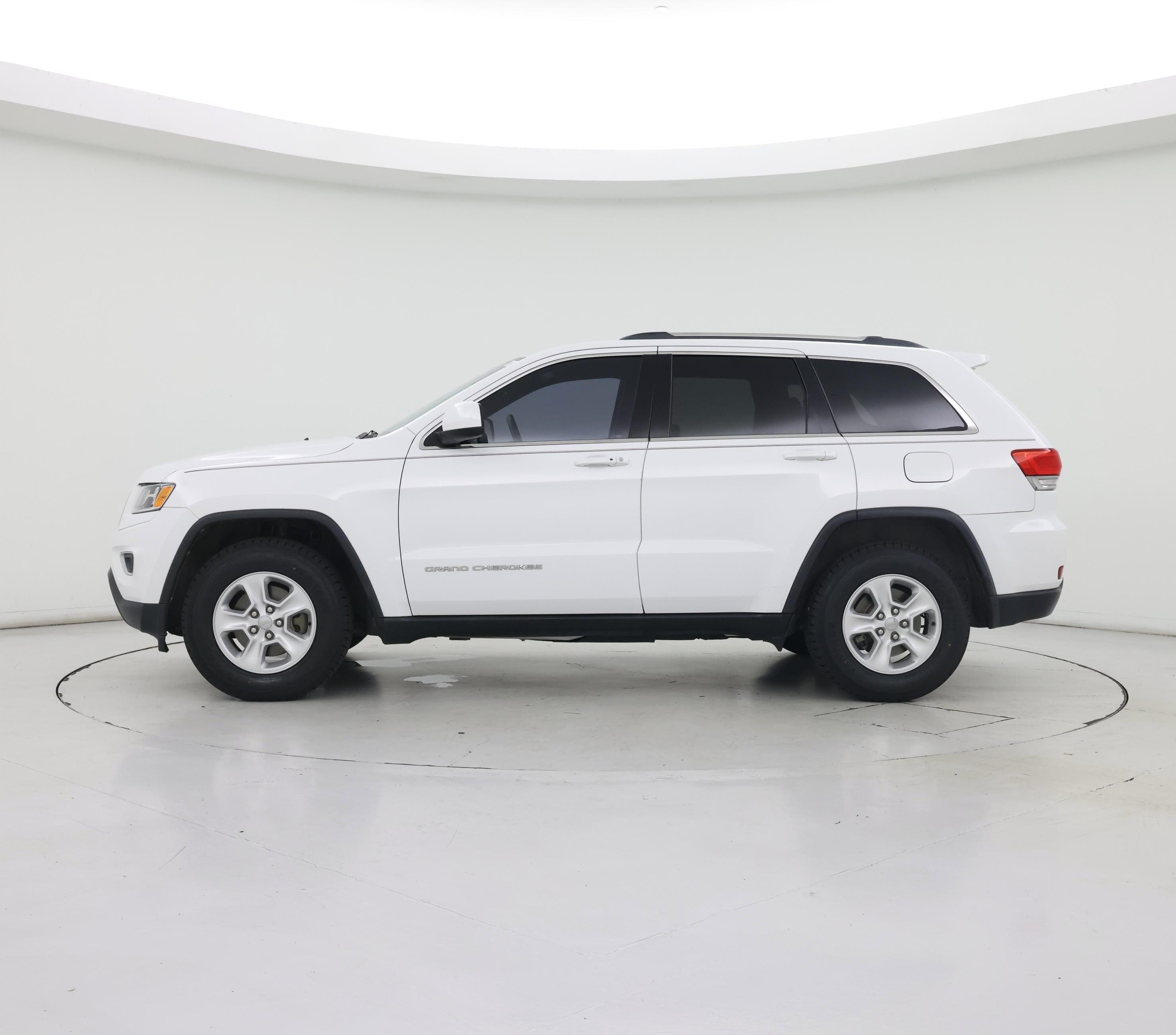 Thumbnail: 2015 Jeep Grand Cherokee - 3