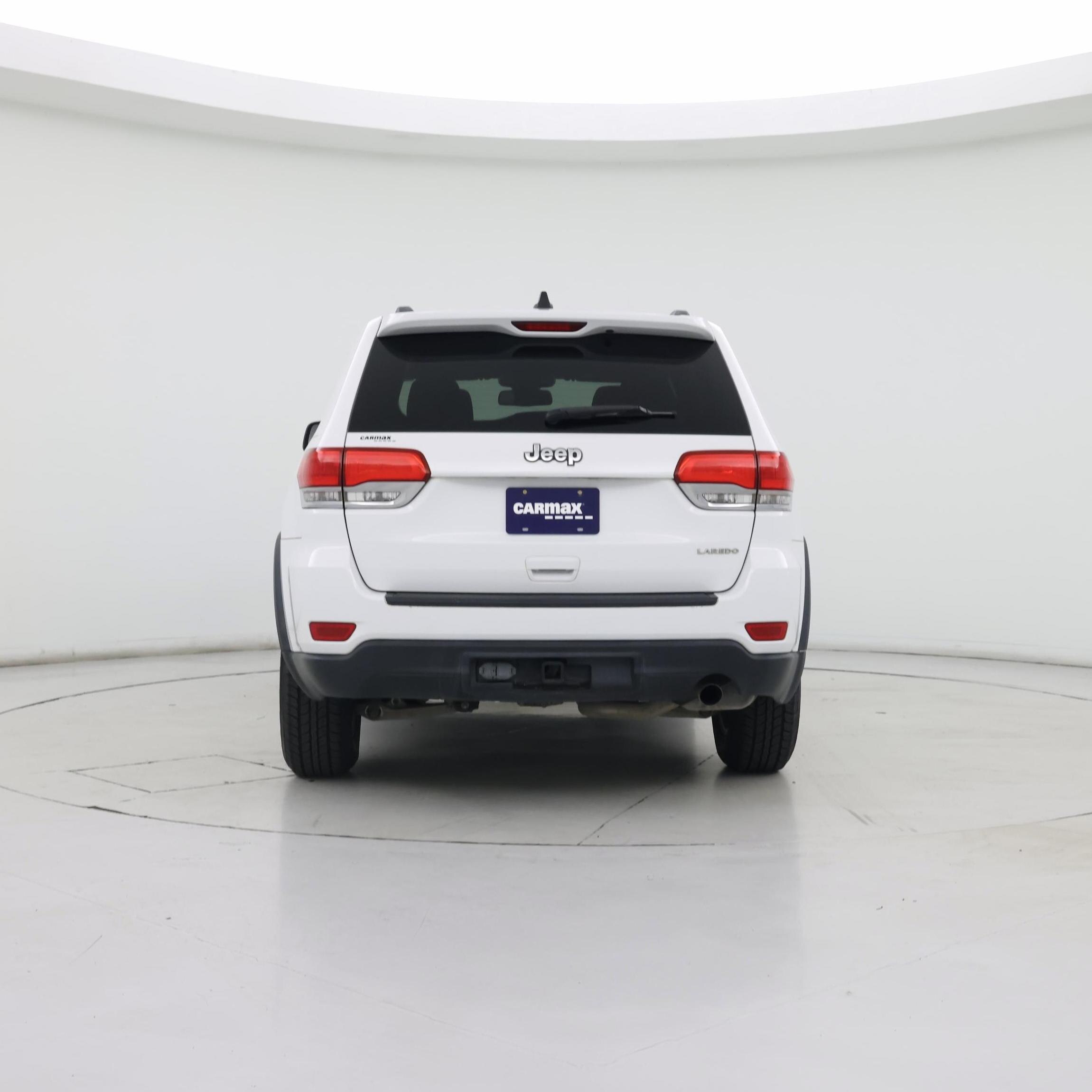 Thumbnail: 2015 Jeep Grand Cherokee - 6