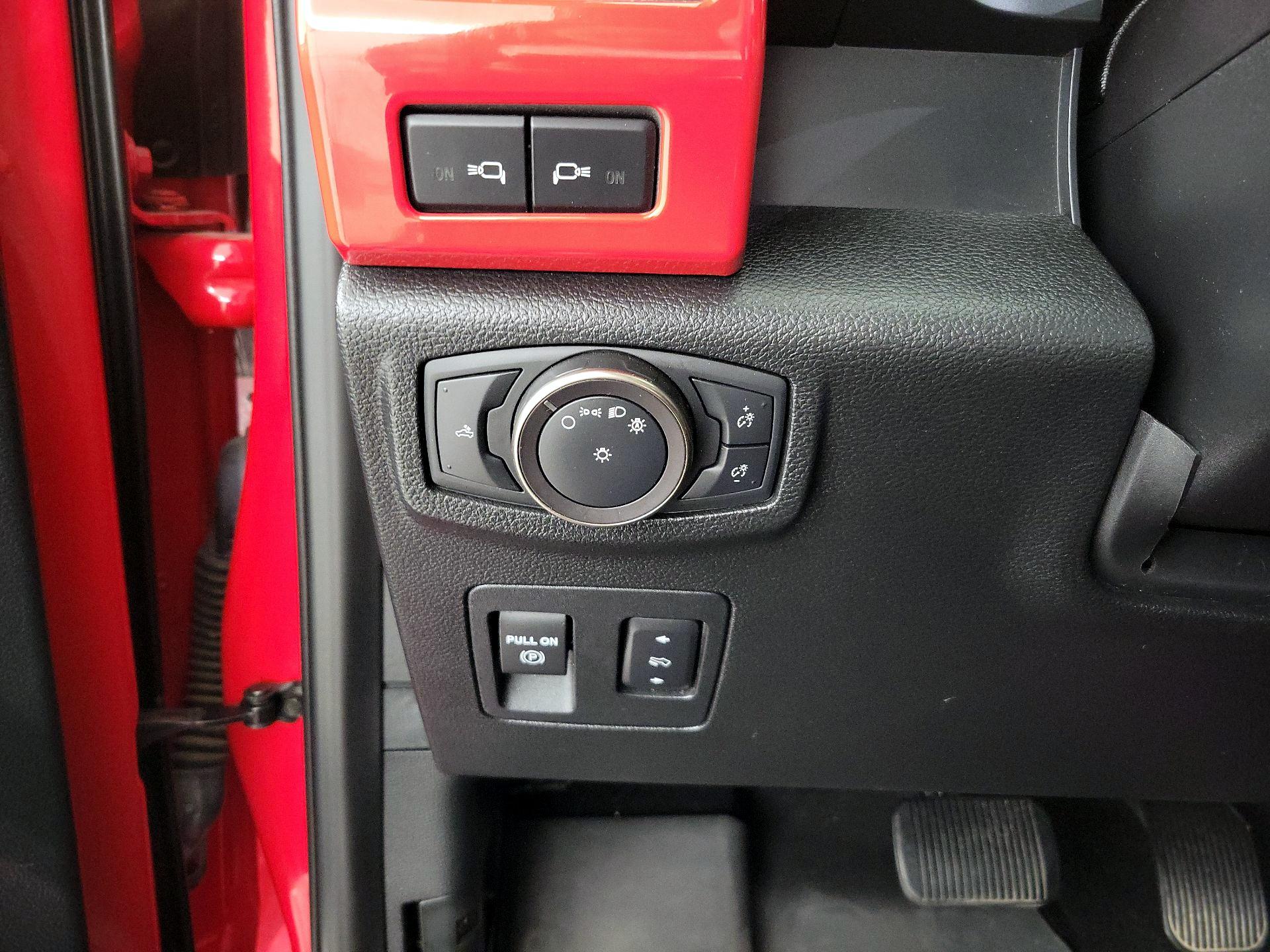 Thumbnail: 2019 Ford F-150 - 13