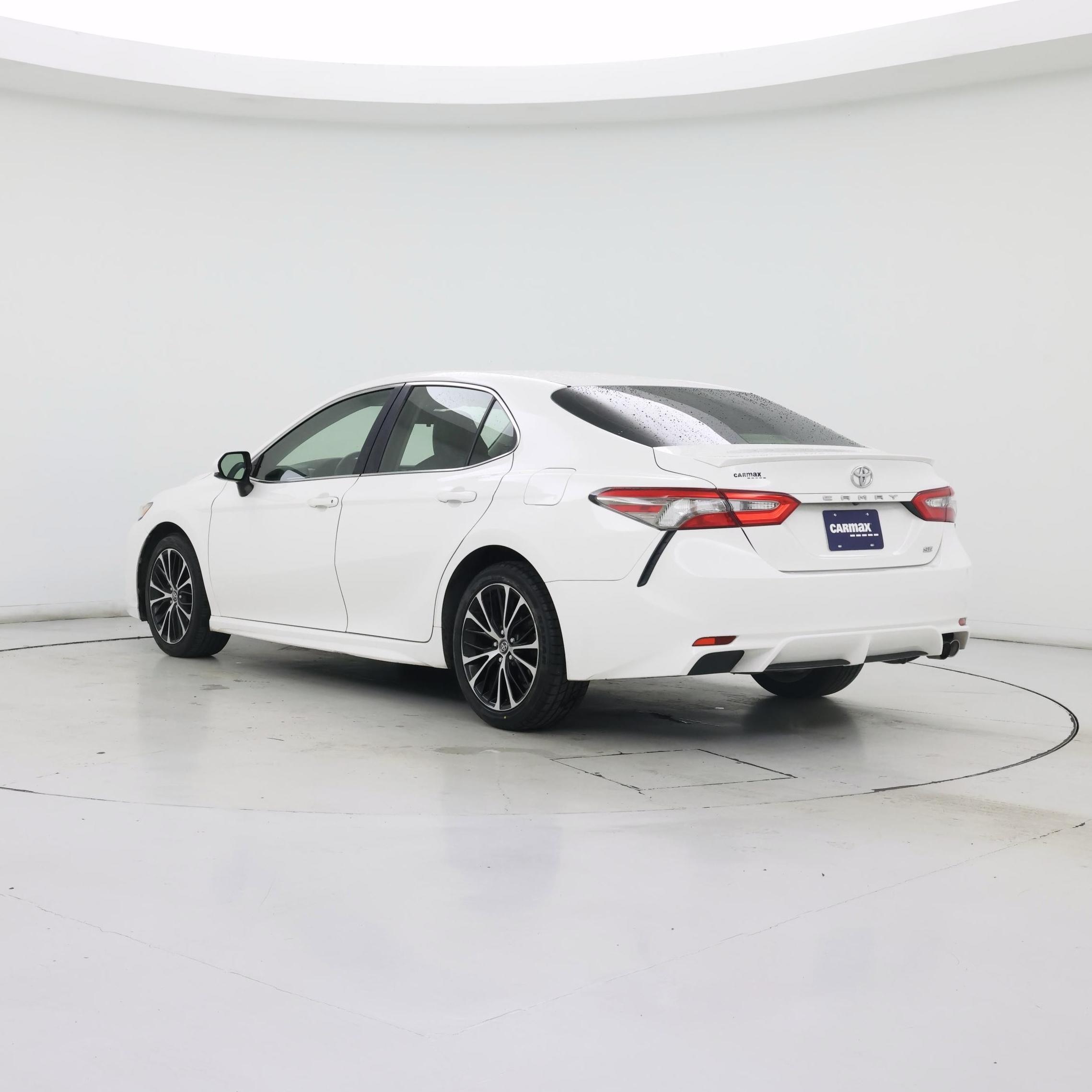 Thumbnail: 2018 Toyota Camry - 2