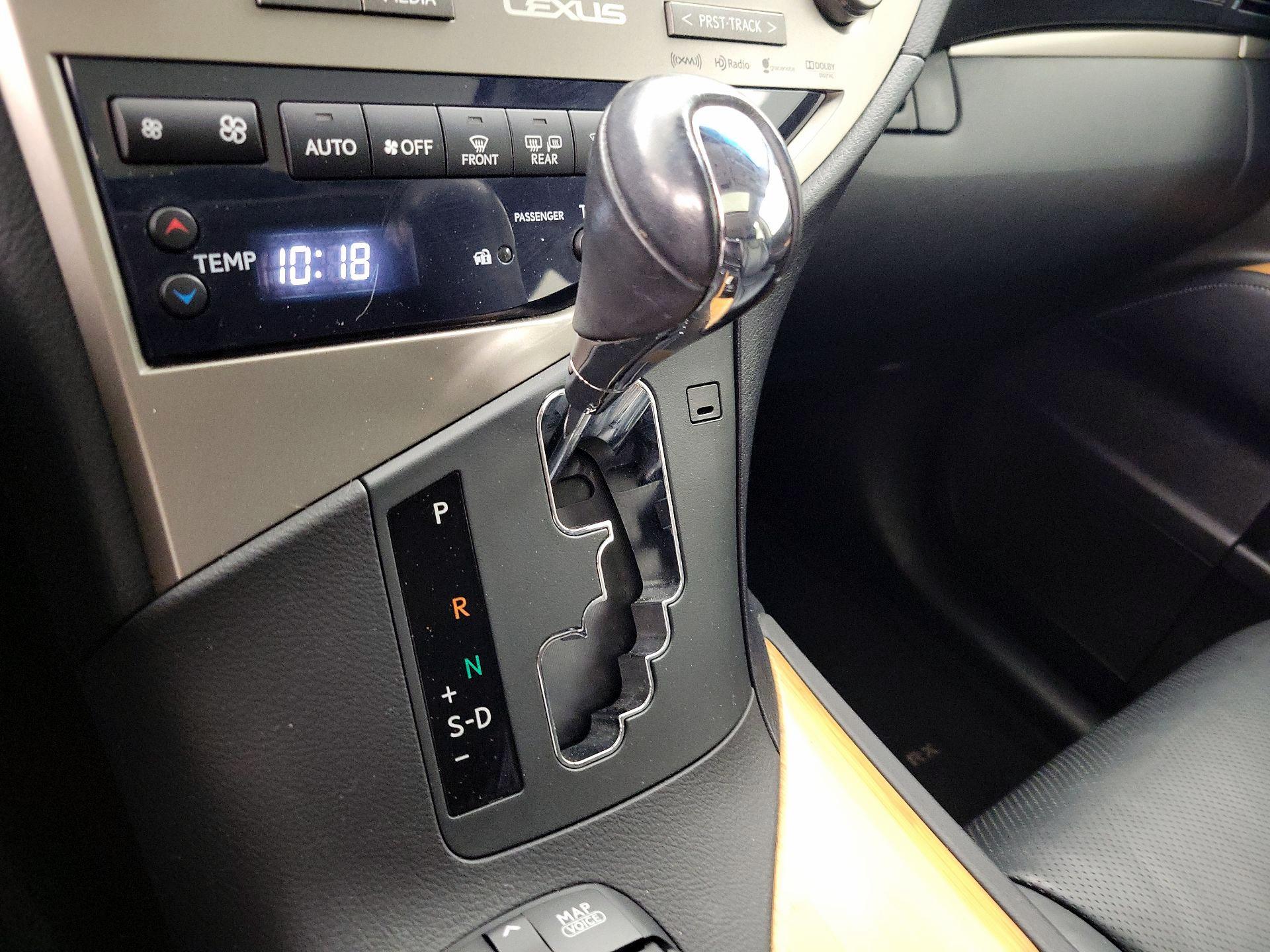 Thumbnail: 2015 Lexus RX - 18
