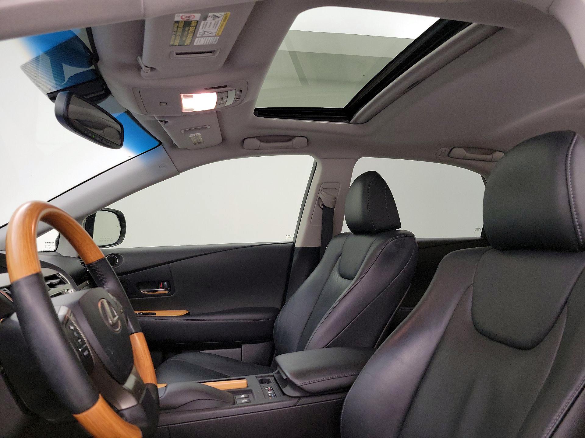 Thumbnail: 2015 Lexus RX - 19