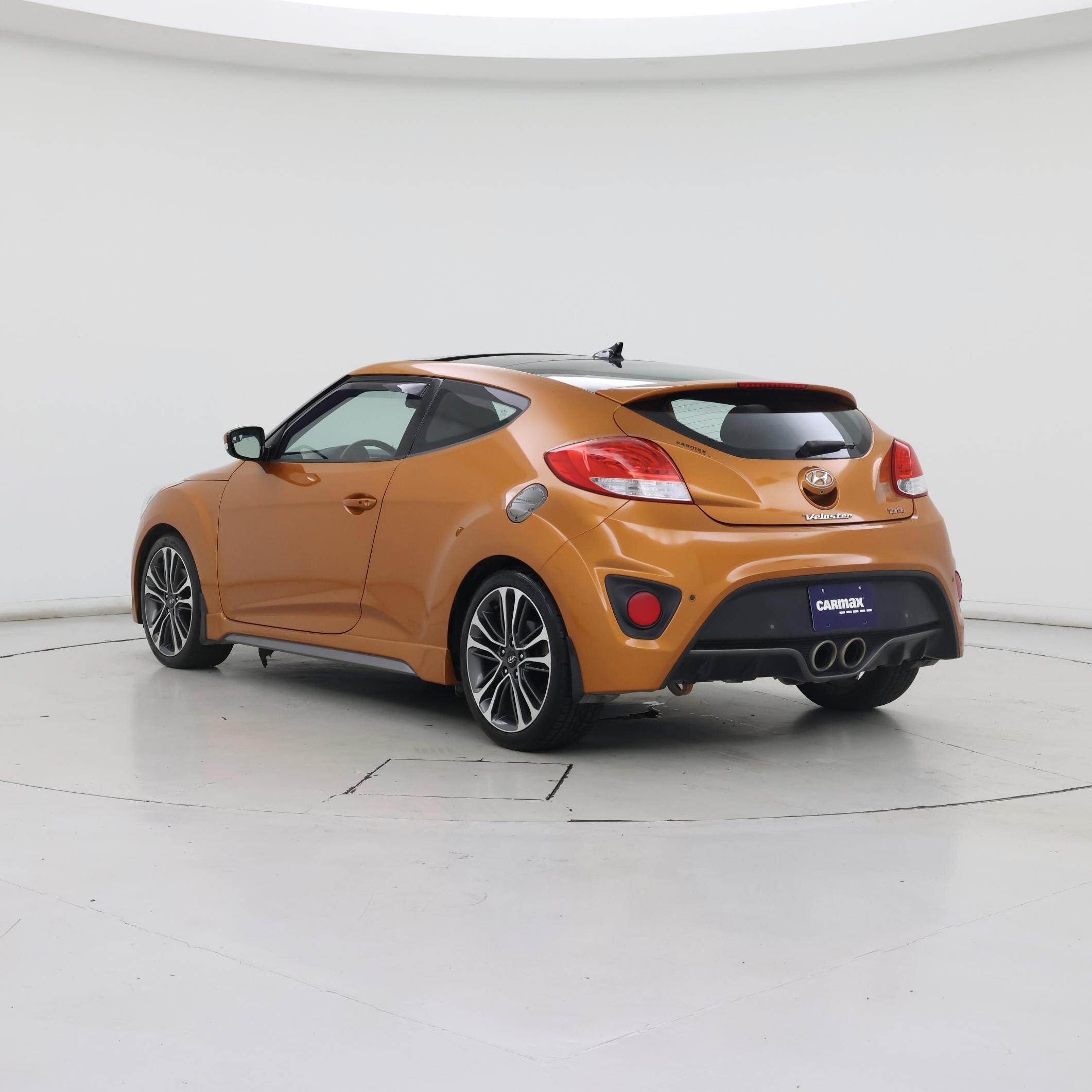 Thumbnail: 2016 Hyundai Veloster - 2