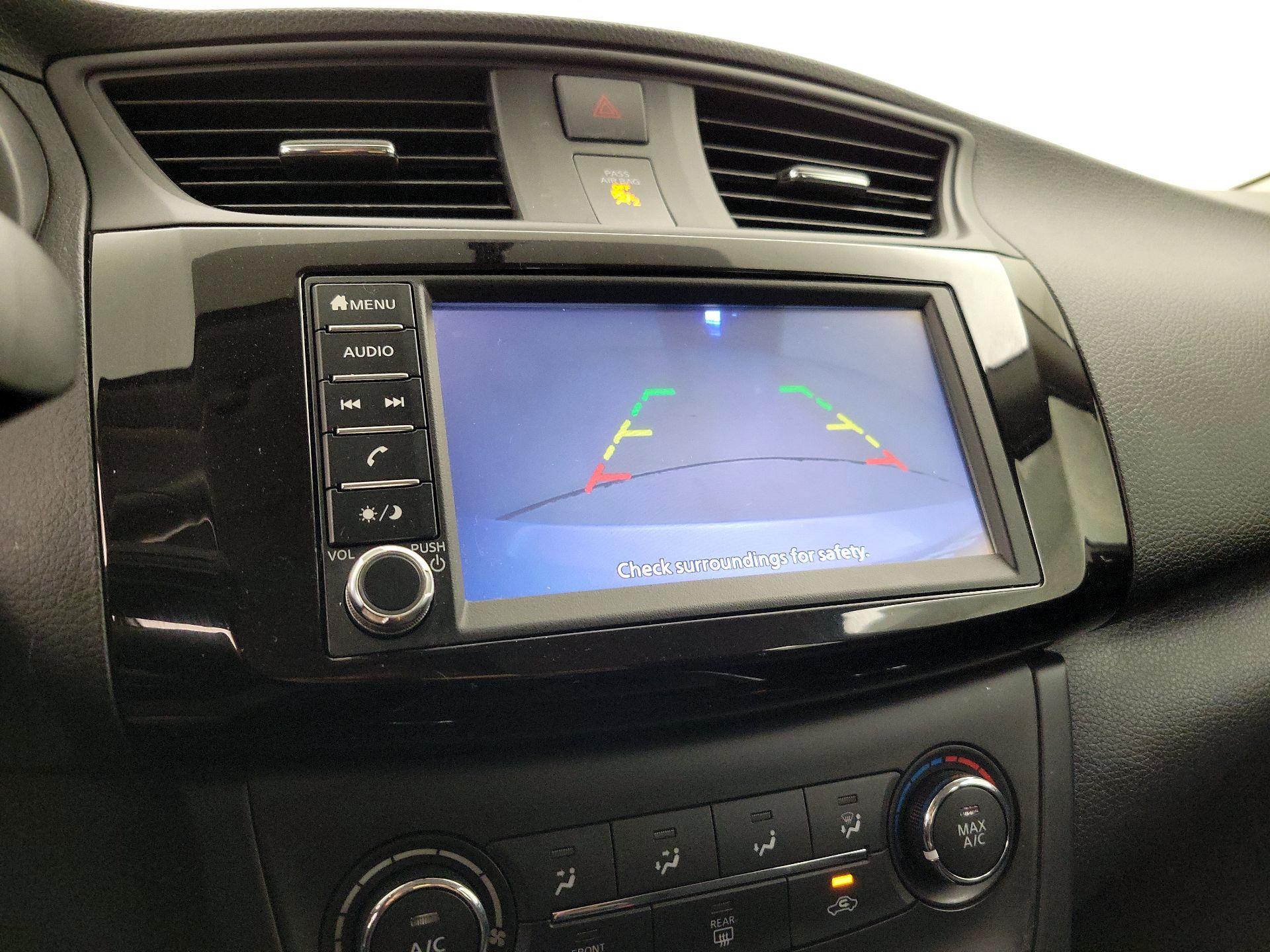 Thumbnail: 2019 Nissan Sentra - 14