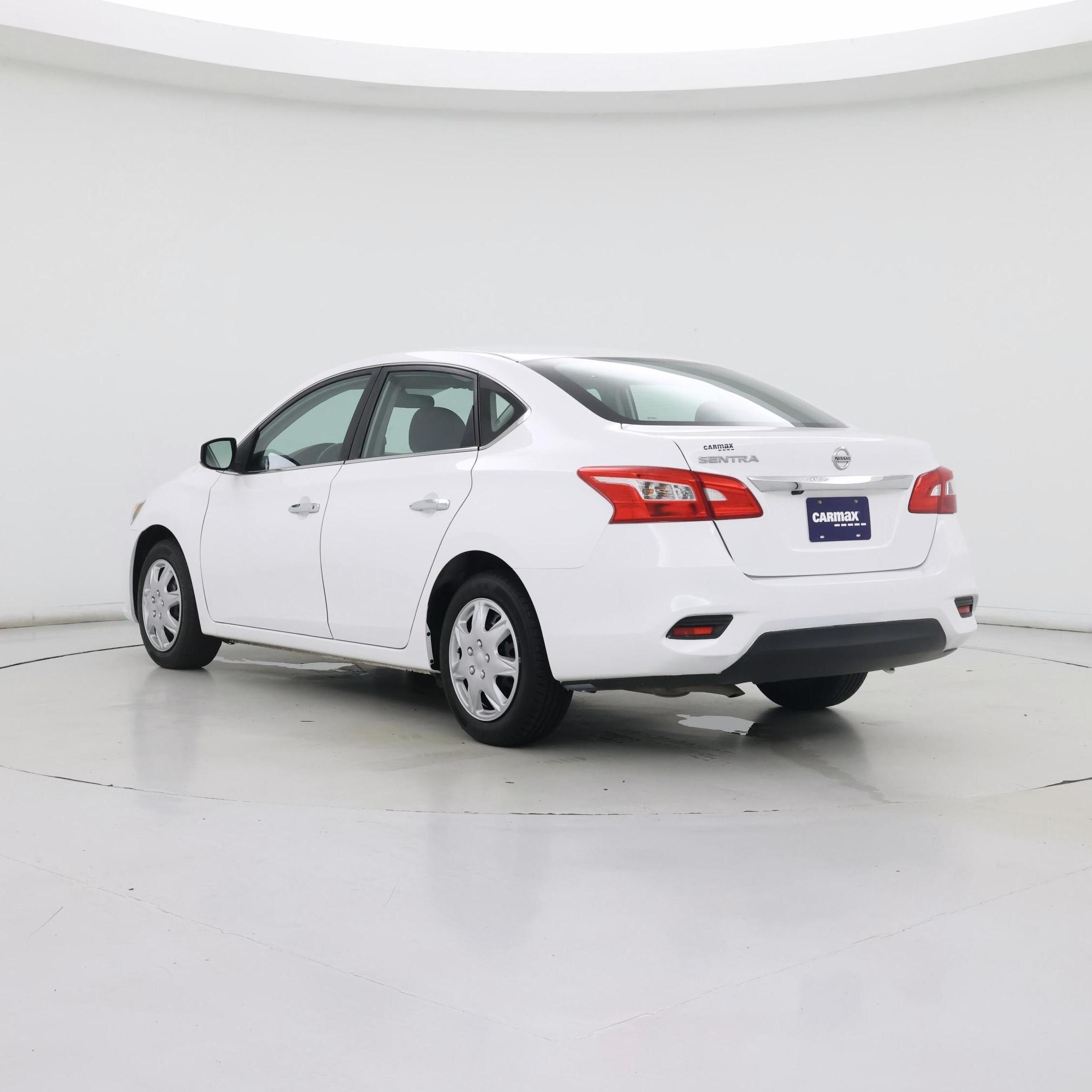 Thumbnail: 2019 Nissan Sentra - 2