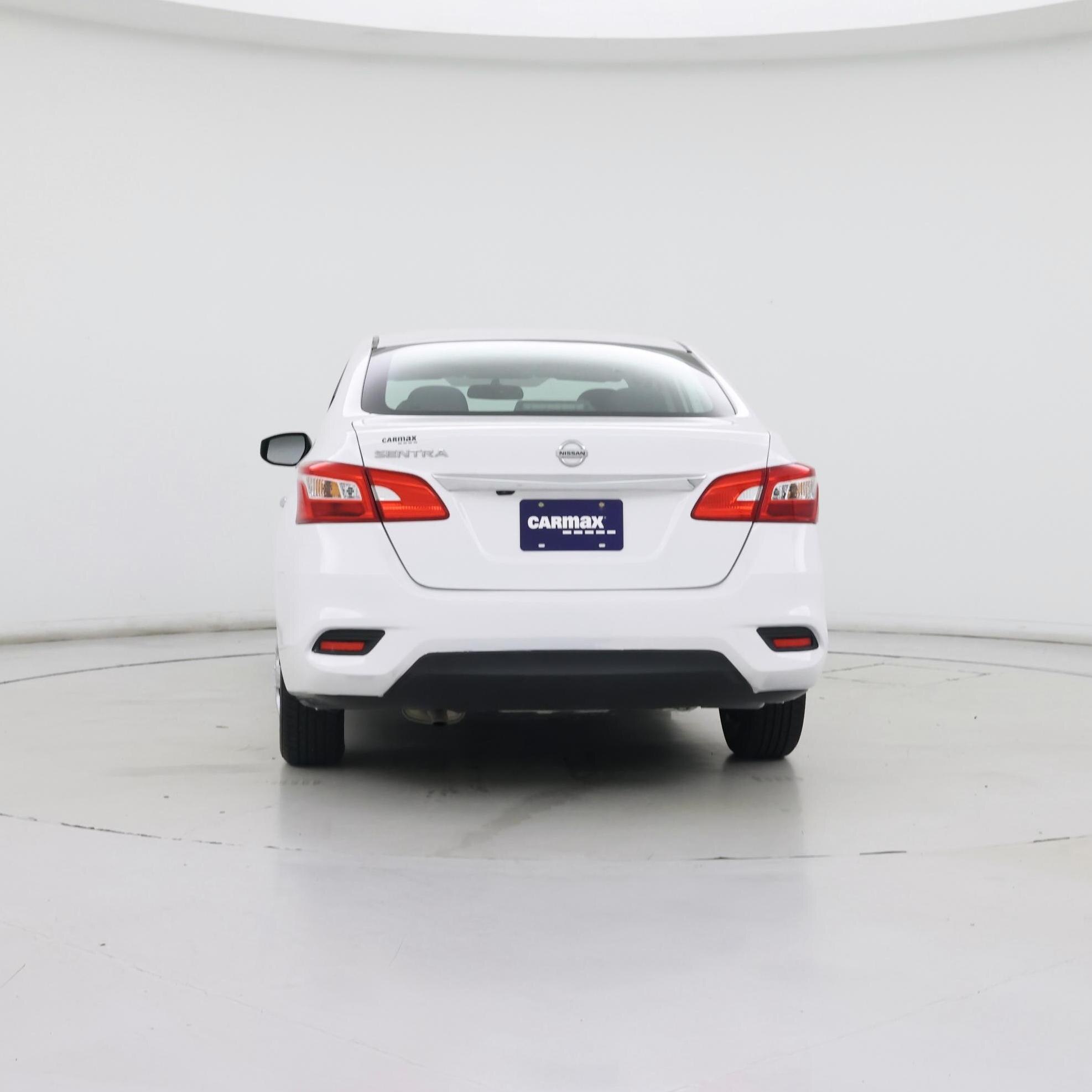 Thumbnail: 2019 Nissan Sentra - 6