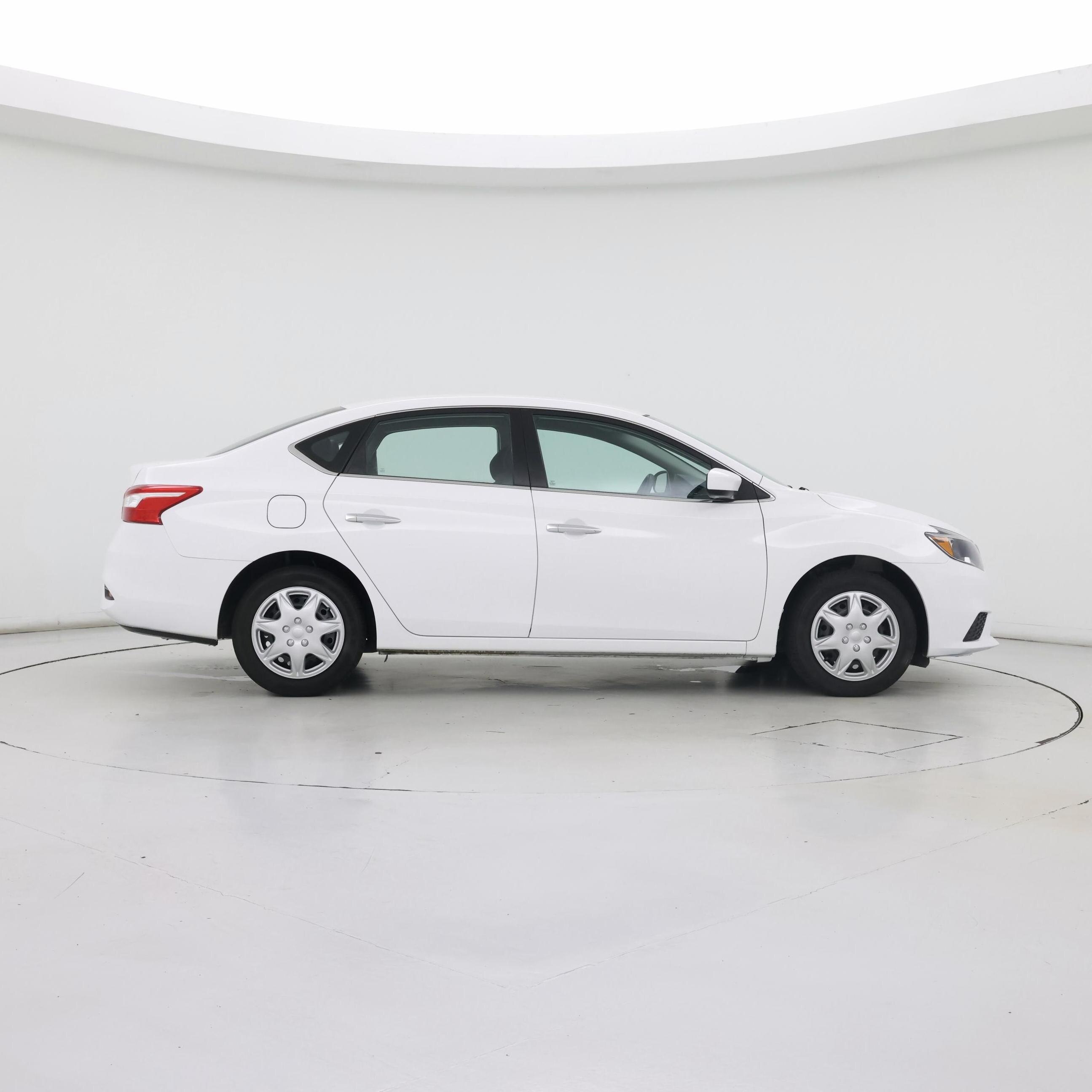Thumbnail: 2019 Nissan Sentra - 7