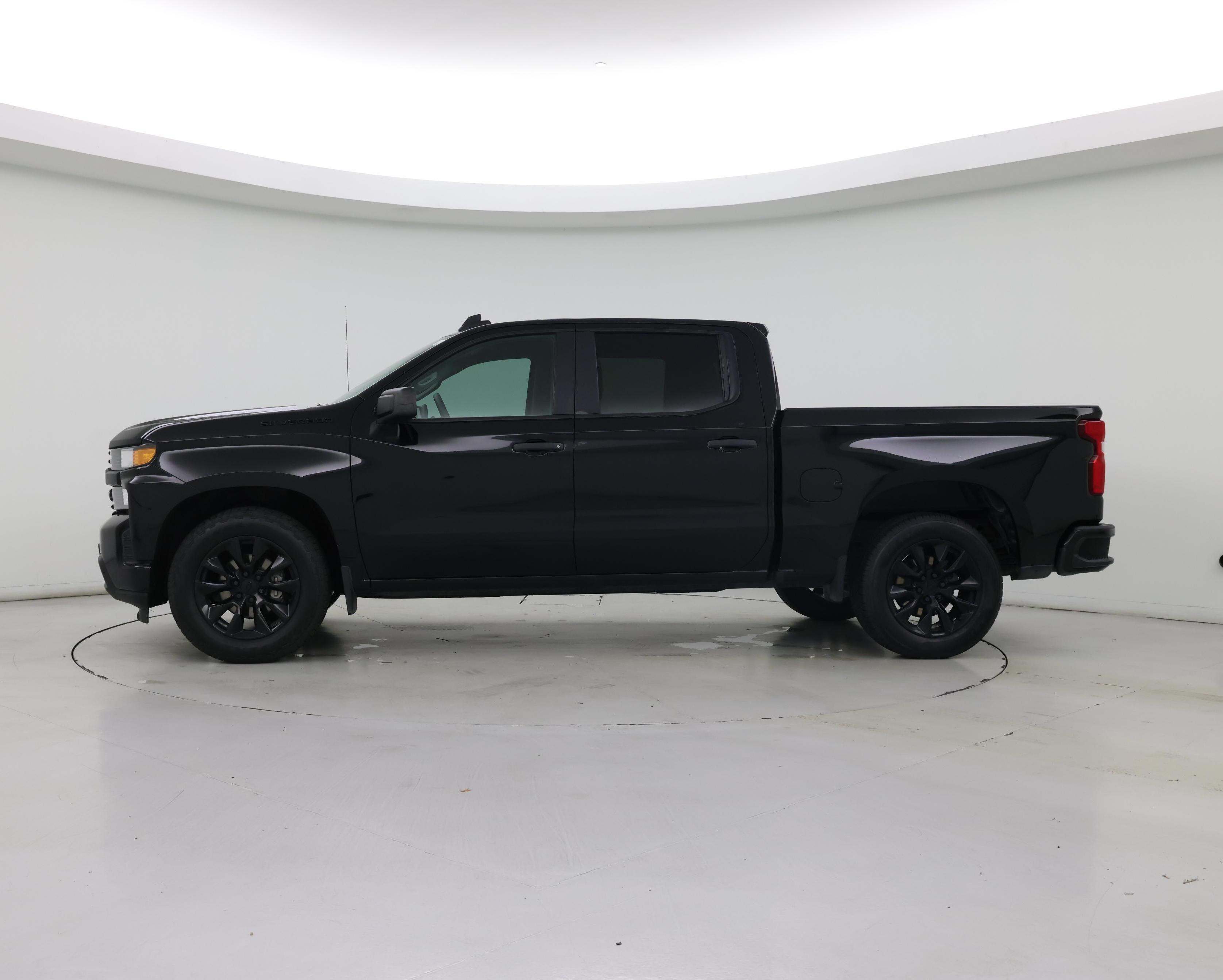 Thumbnail: 2019 Chevrolet Silverado 1500 - 3