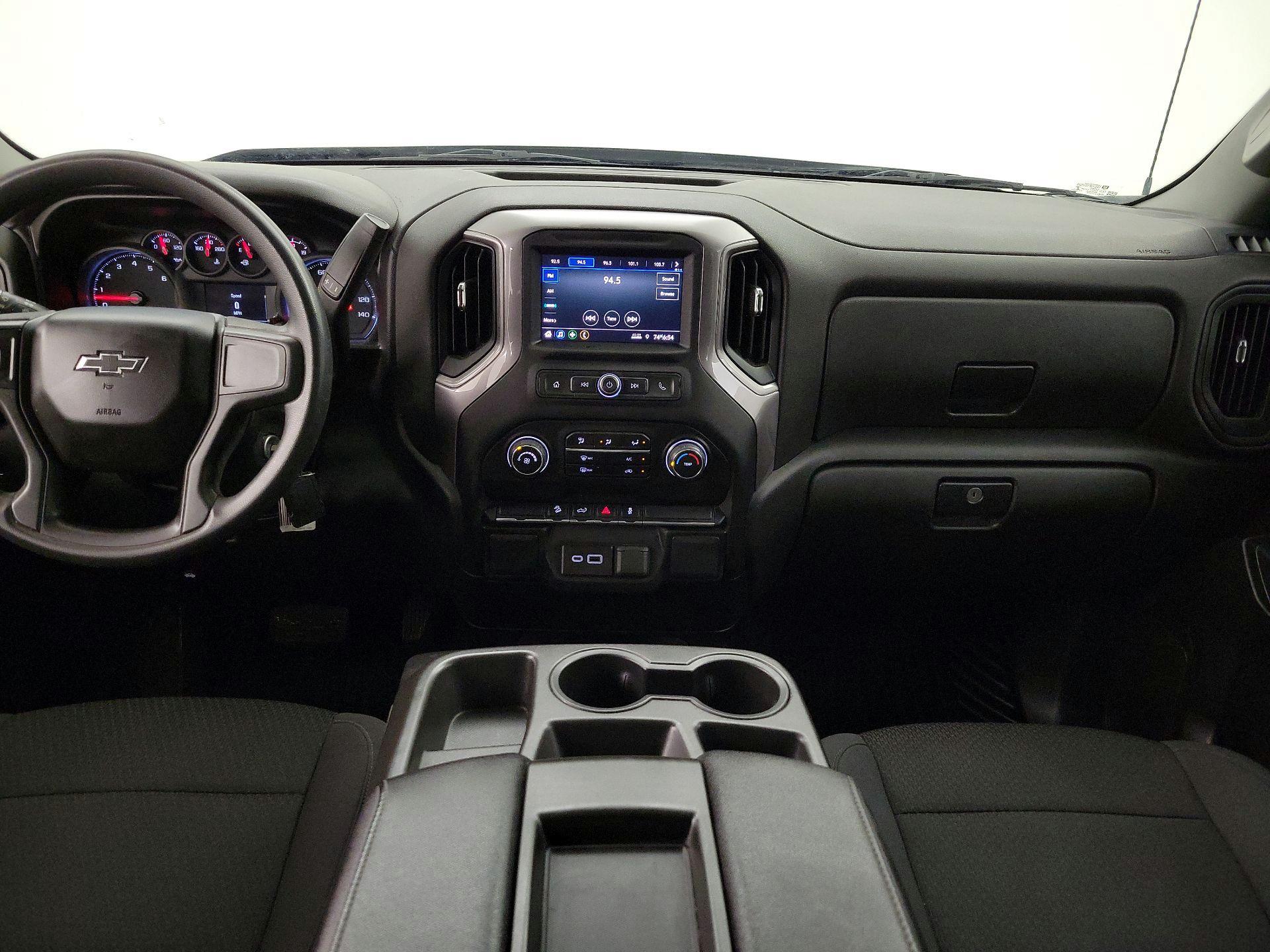 Thumbnail: 2021 Chevrolet Silverado 1500 - 9