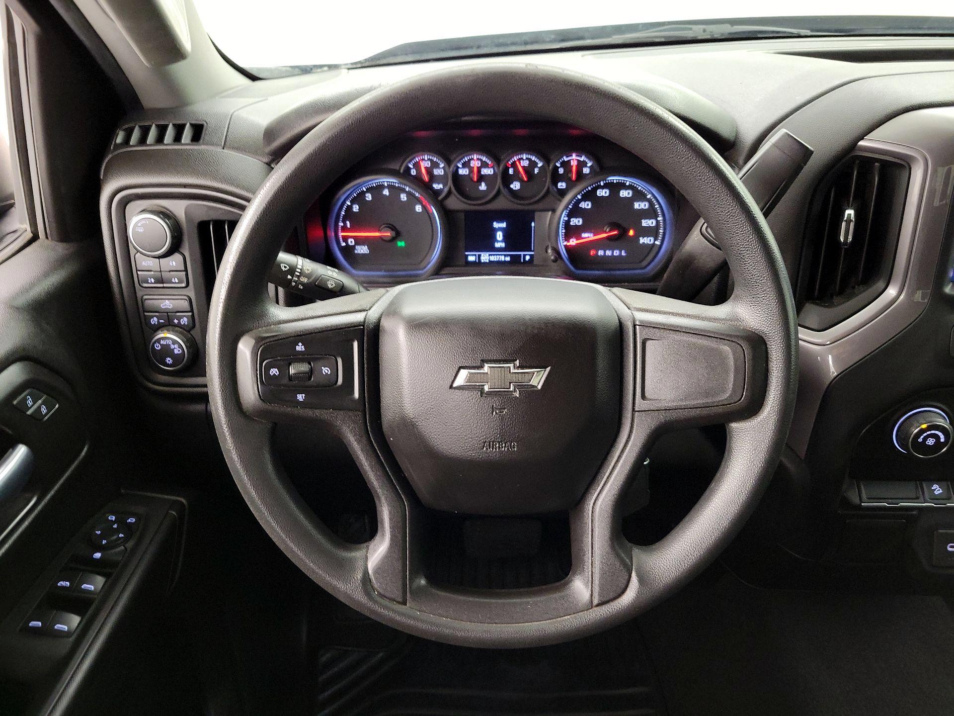 Thumbnail: 2021 Chevrolet Silverado 1500 - 10