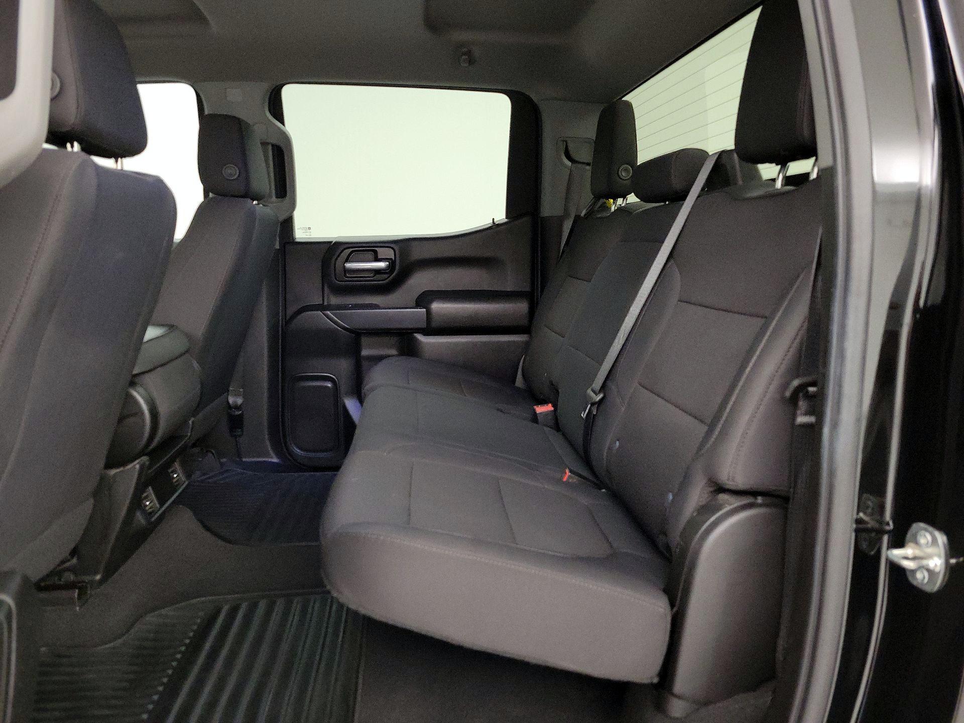 Thumbnail: 2021 Chevrolet Silverado 1500 - 18