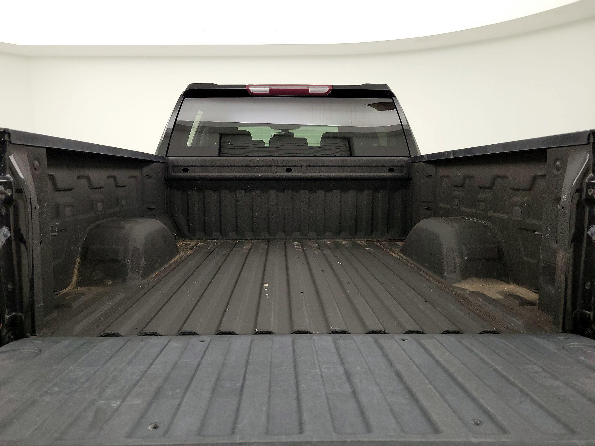 Thumbnail: 2021 Chevrolet Silverado 1500 - 19