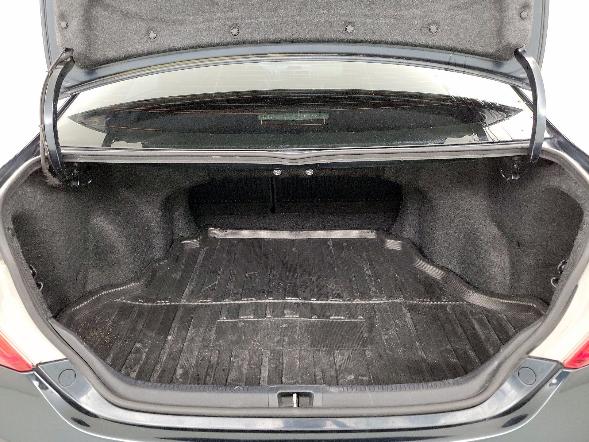 Thumbnail: 2014 Toyota Camry - 19
