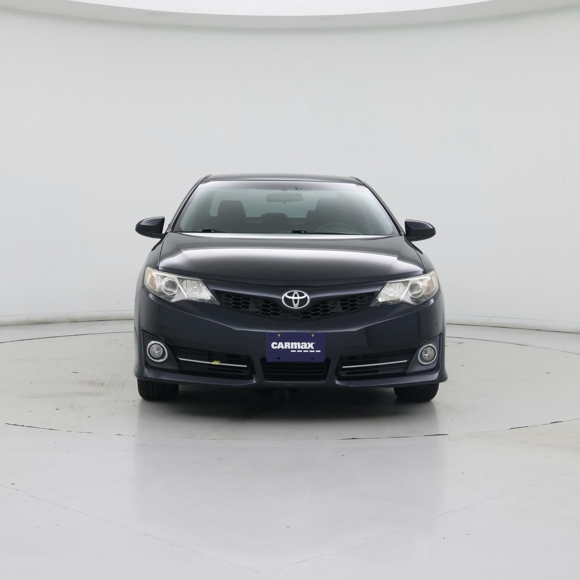 Thumbnail: 2014 Toyota Camry - 5
