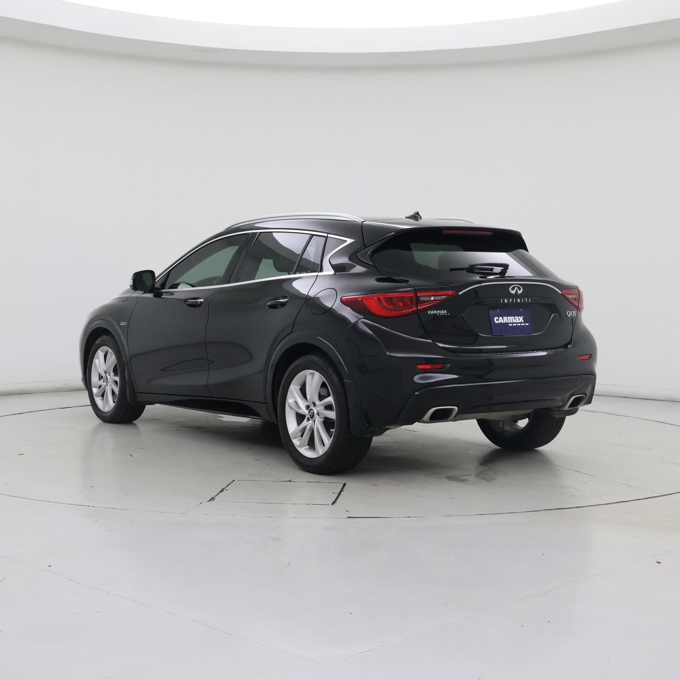 Thumbnail: 2018 INFINITI QX30 - 2
