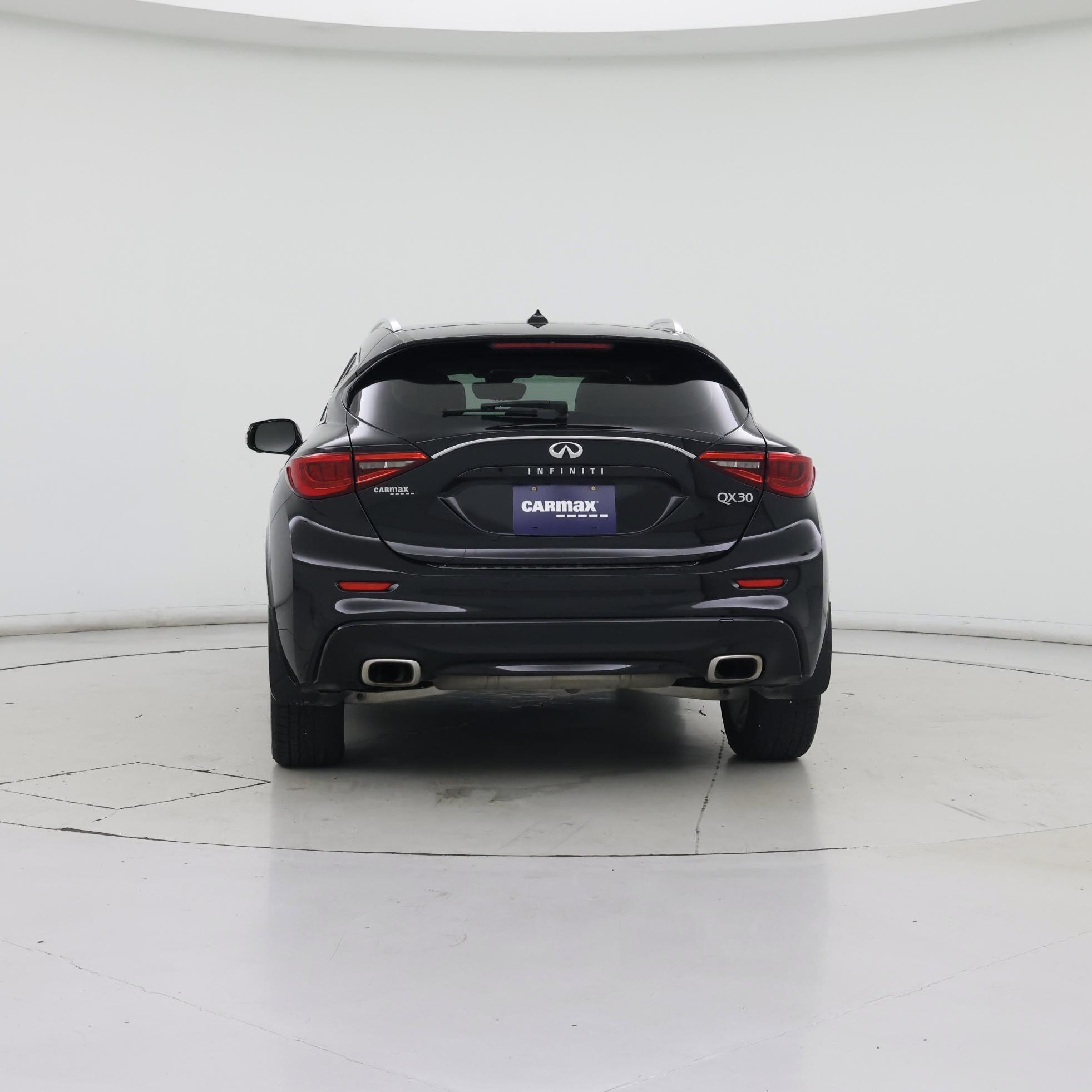 Thumbnail: 2018 INFINITI QX30 - 6