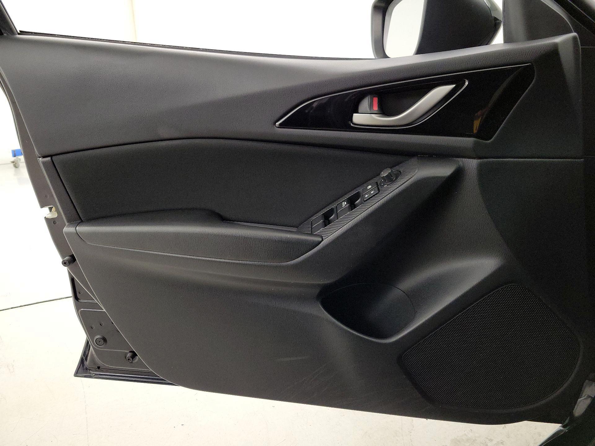 Thumbnail: 2015 Mazda Mazda3 - 12