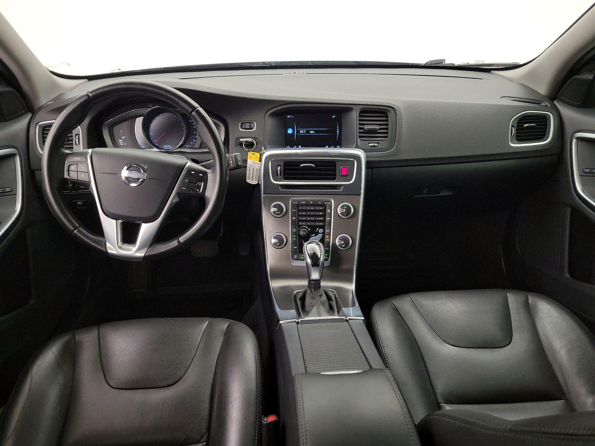 Thumbnail: 2015 Volvo V60 - 9