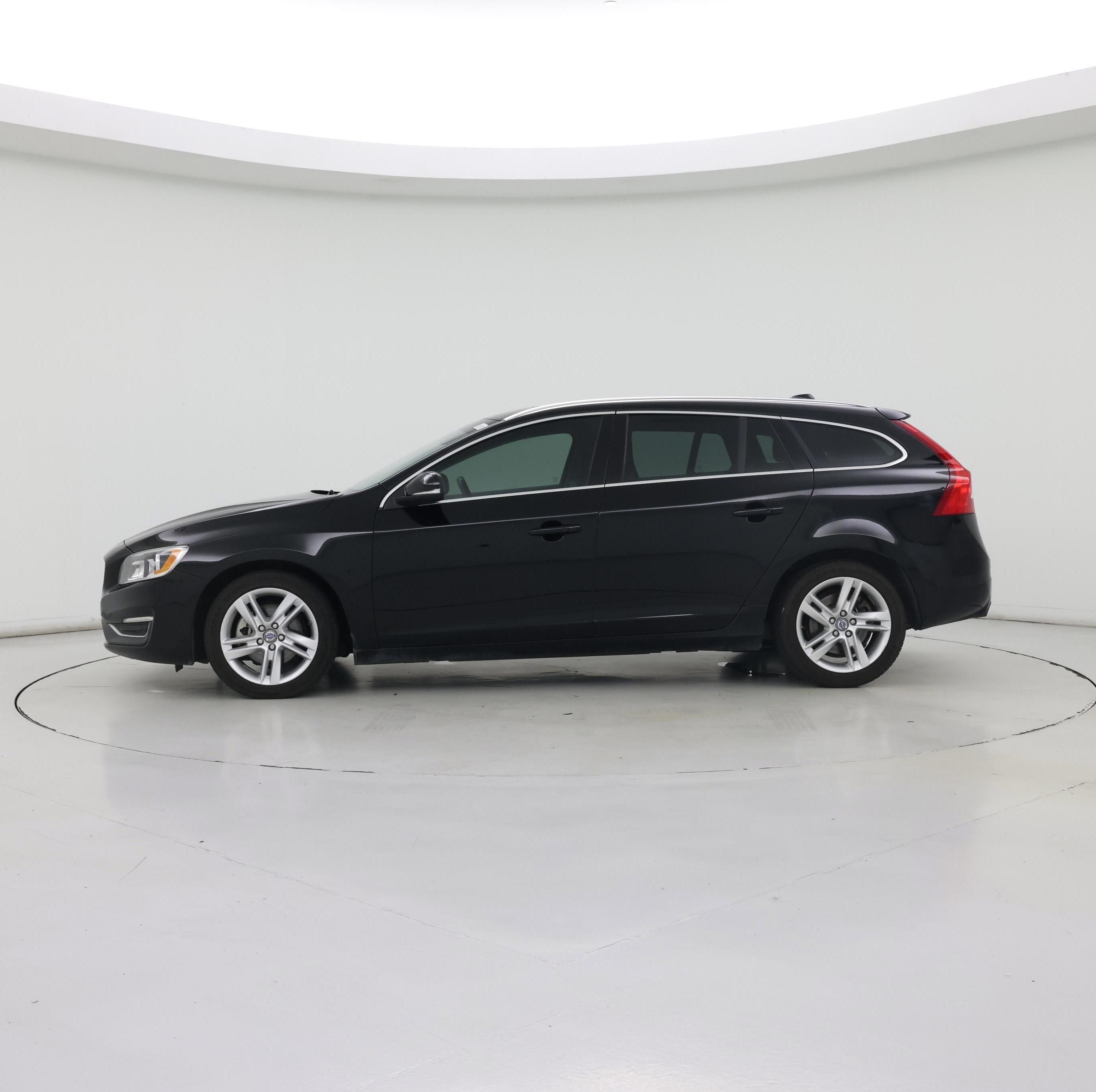 Thumbnail: 2015 Volvo V60 - 3