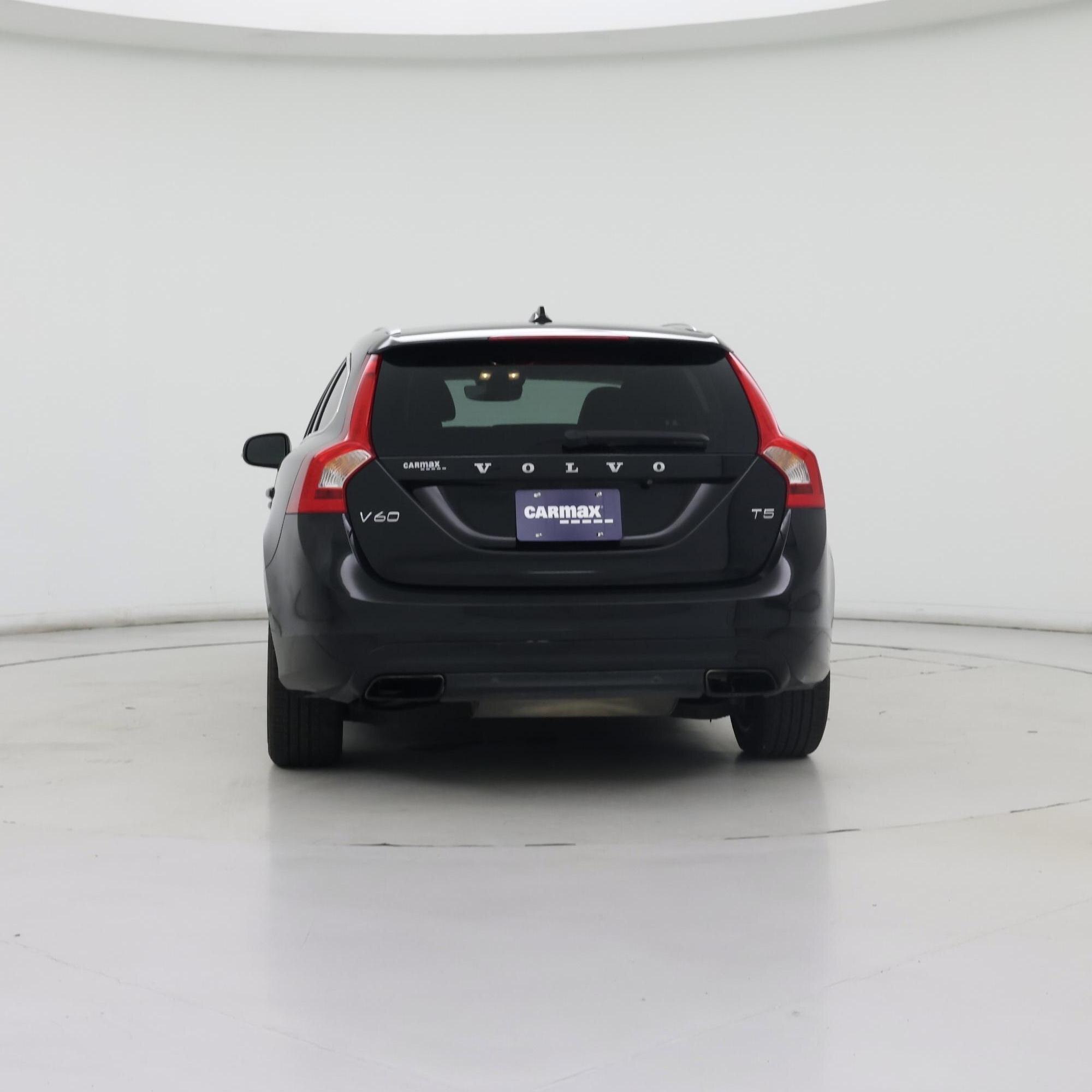 Thumbnail: 2015 Volvo V60 - 6