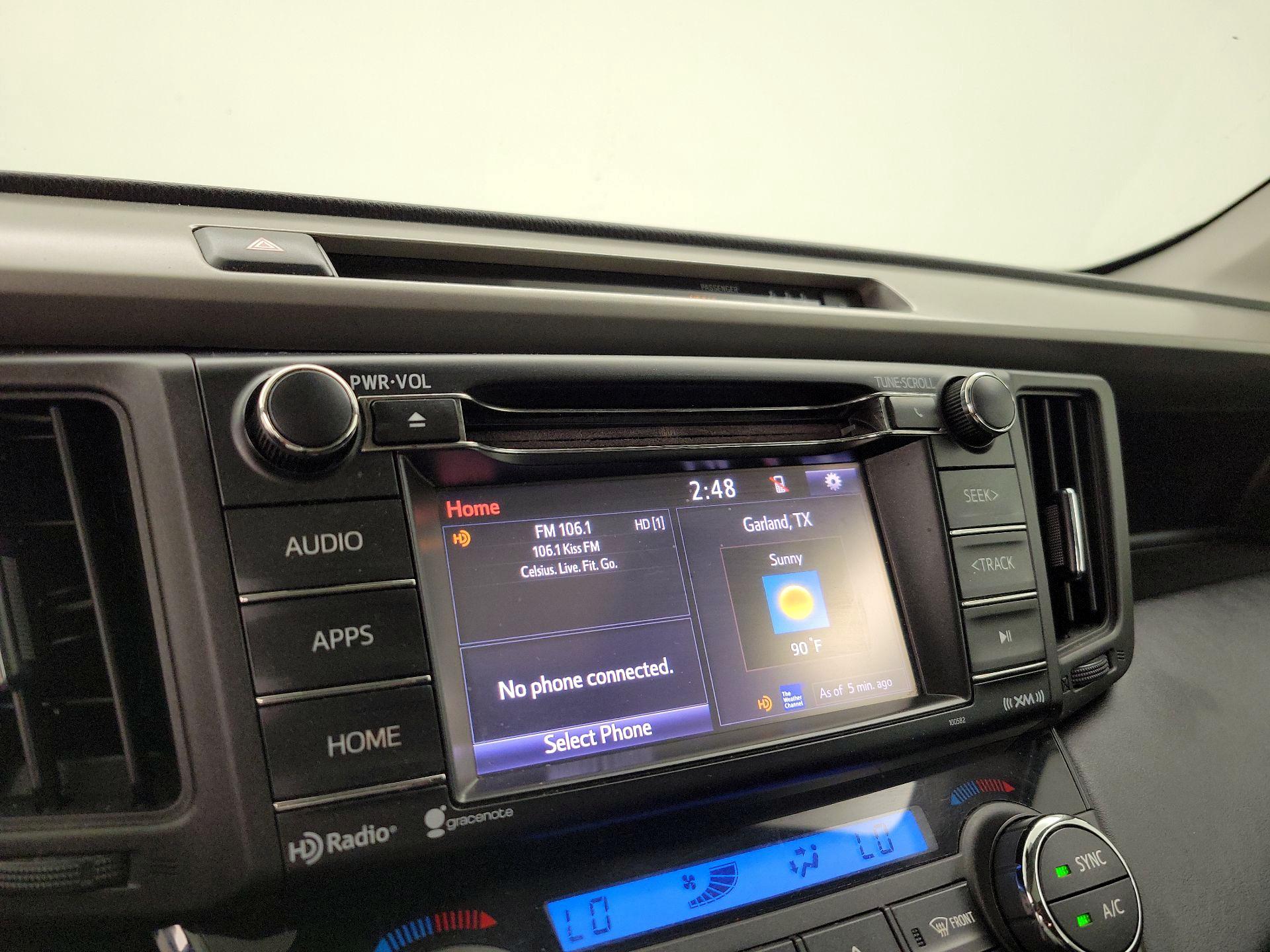 Thumbnail: 2018 Toyota RAV4 - 15