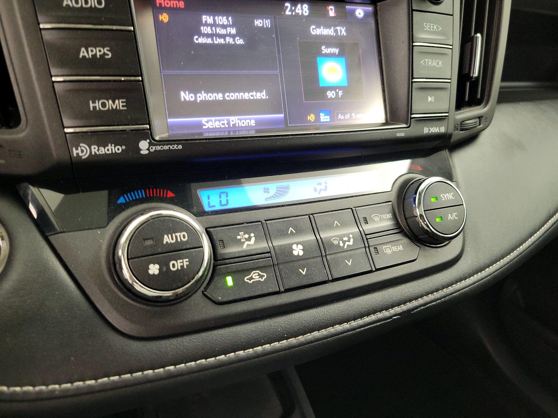 Thumbnail: 2018 Toyota RAV4 - 16