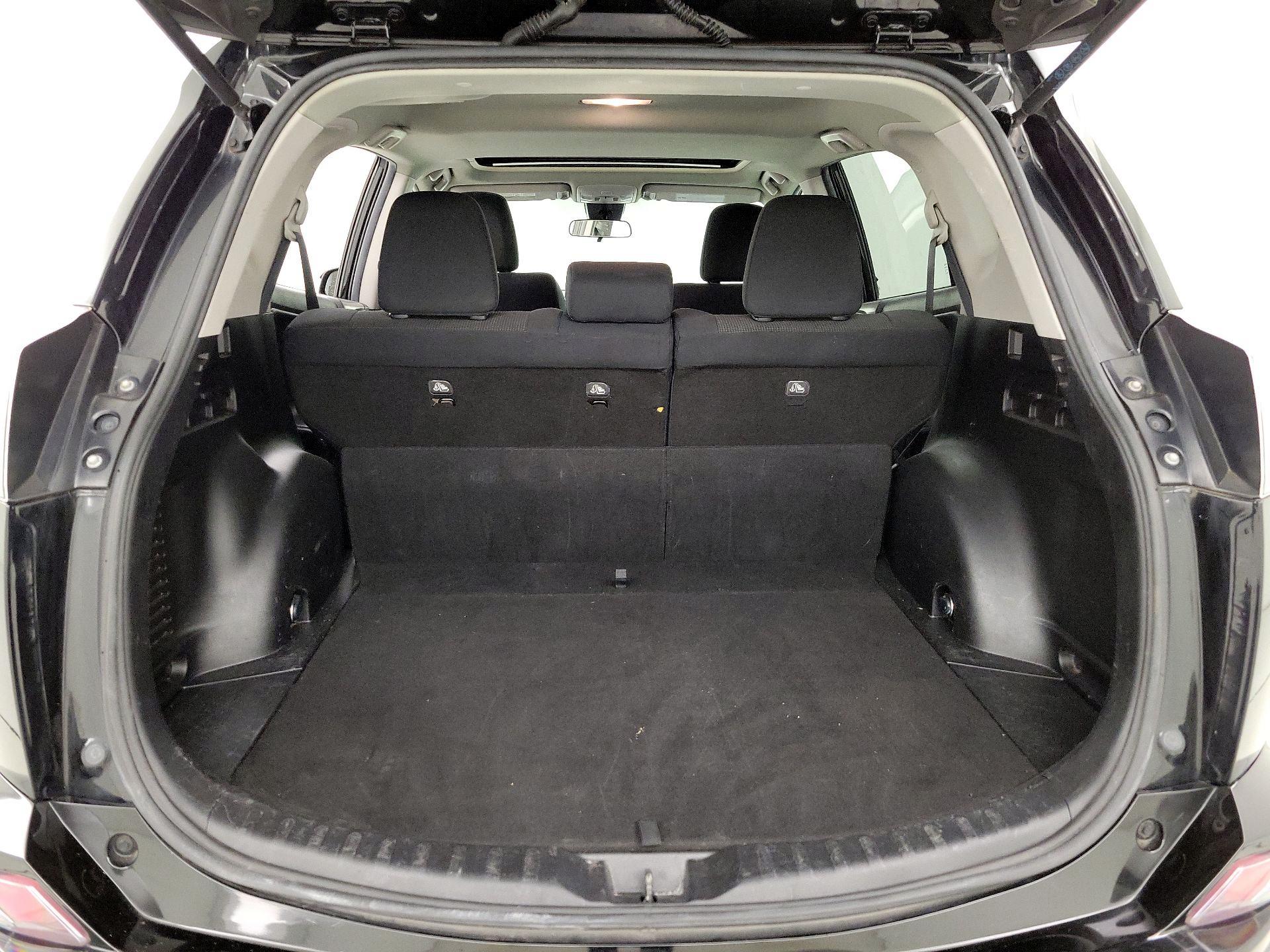 Thumbnail: 2018 Toyota RAV4 - 20