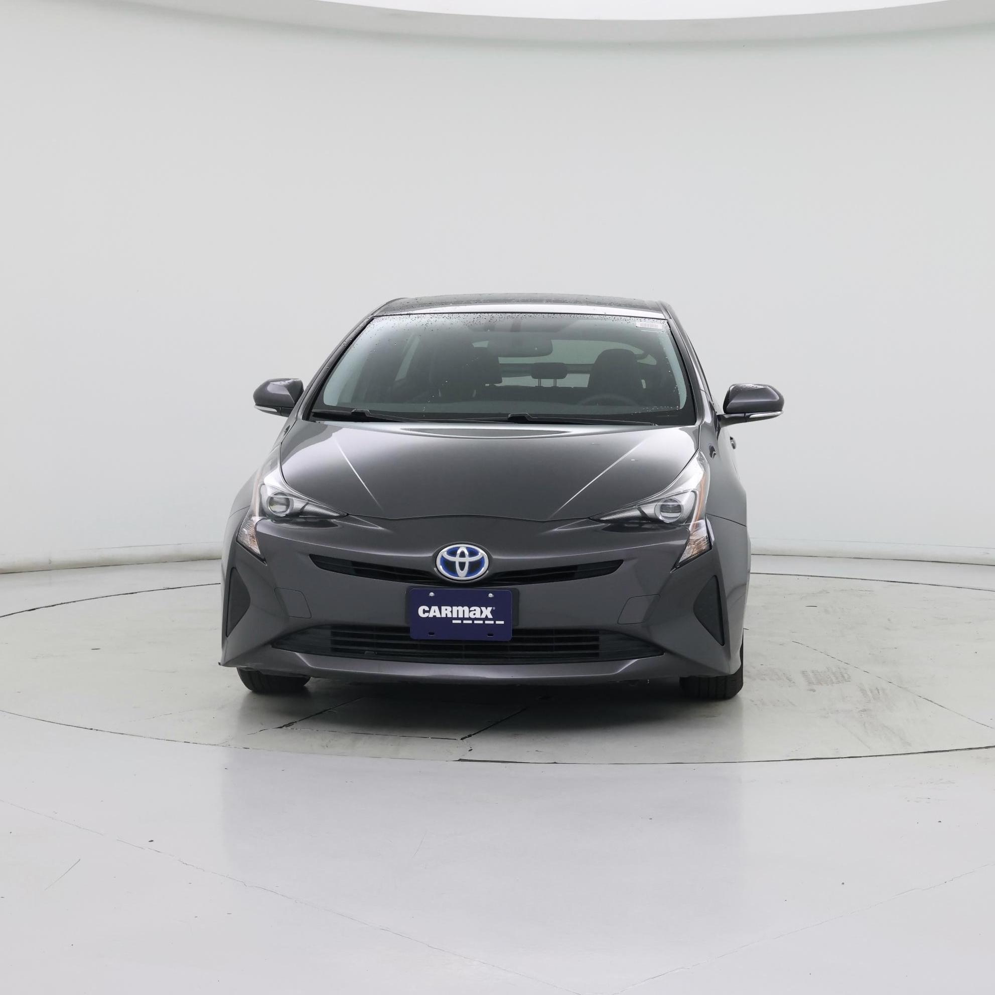 Thumbnail: 2016 Toyota Prius - 5