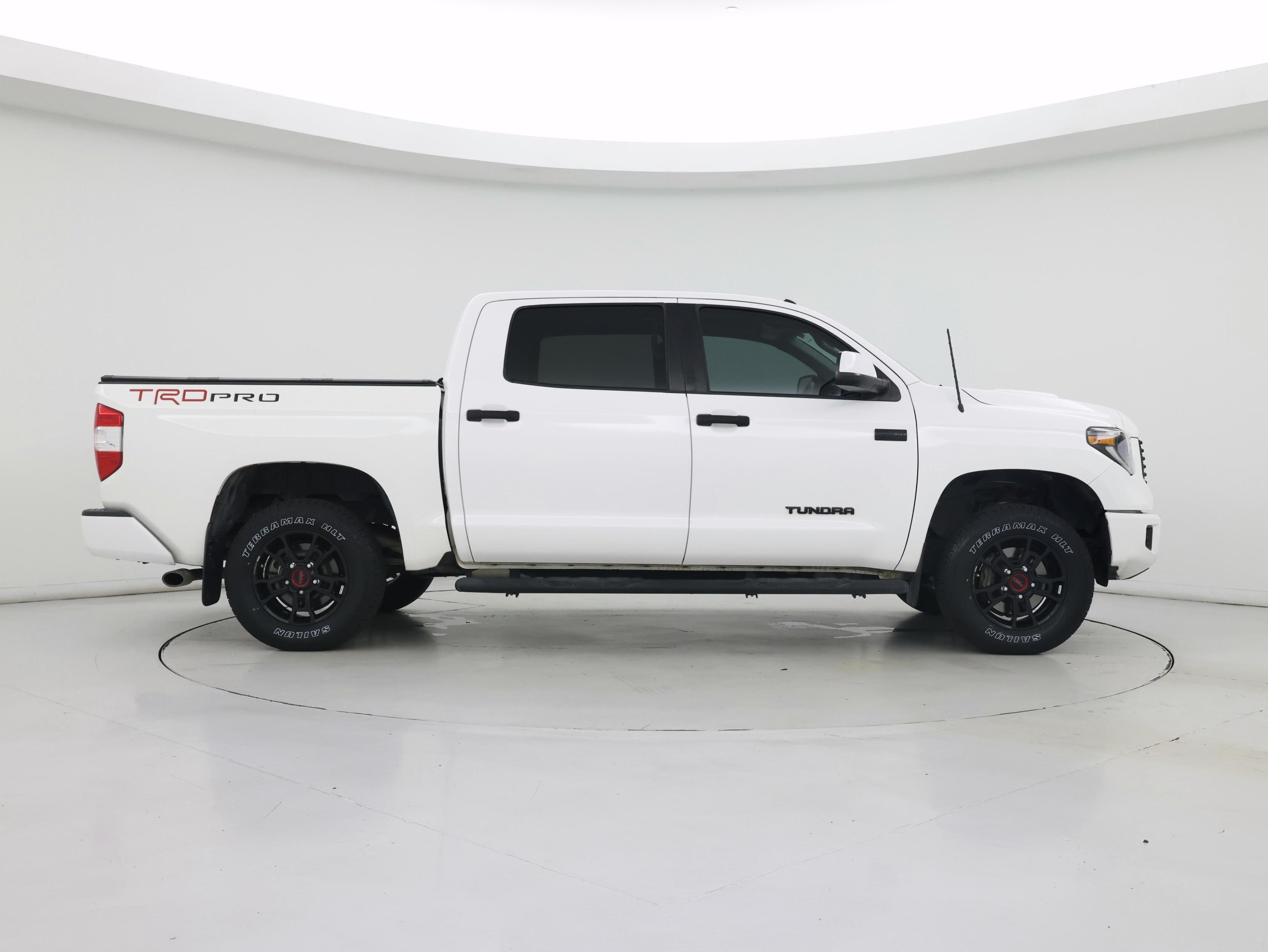 Thumbnail: 2019 Toyota Tundra - 7