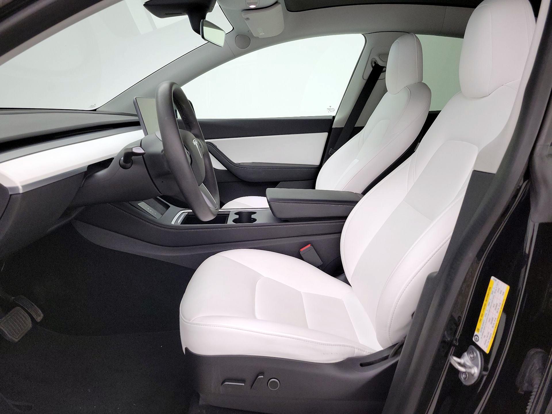 Thumbnail: 2022 Tesla Model Y - 11
