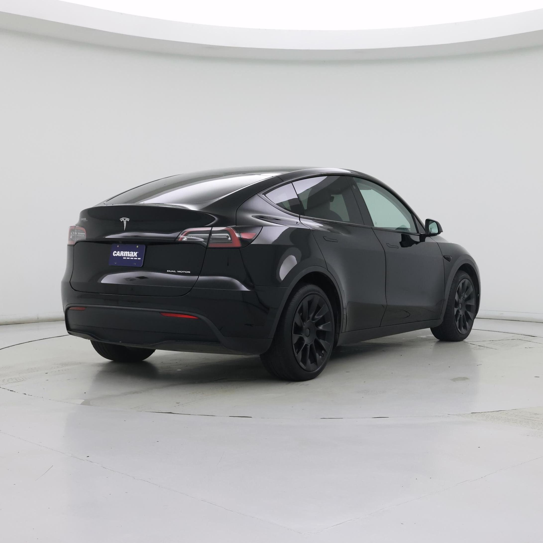 Thumbnail: 2022 Tesla Model Y - 8