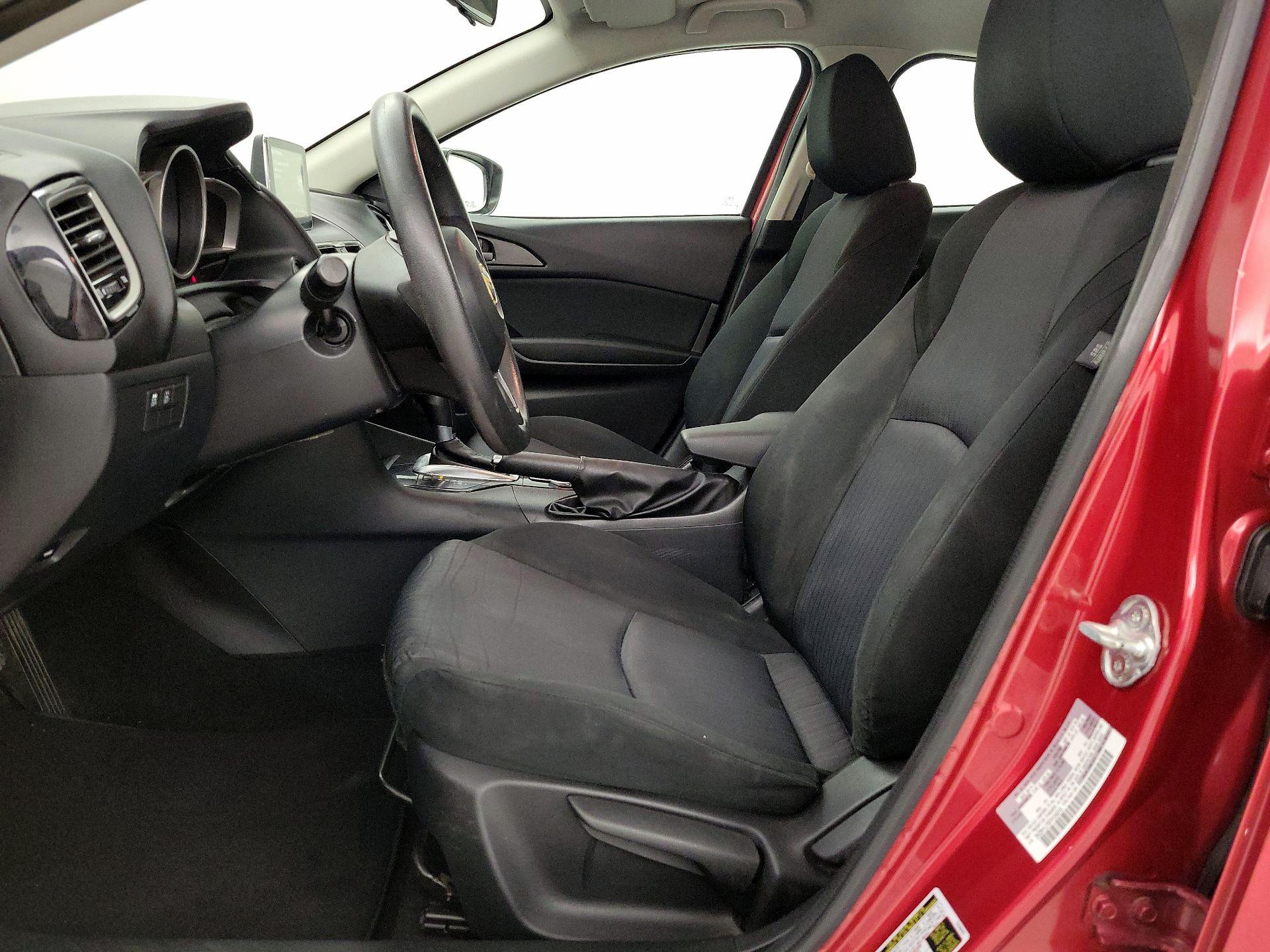 Thumbnail: 2015 Mazda Mazda3 - 11